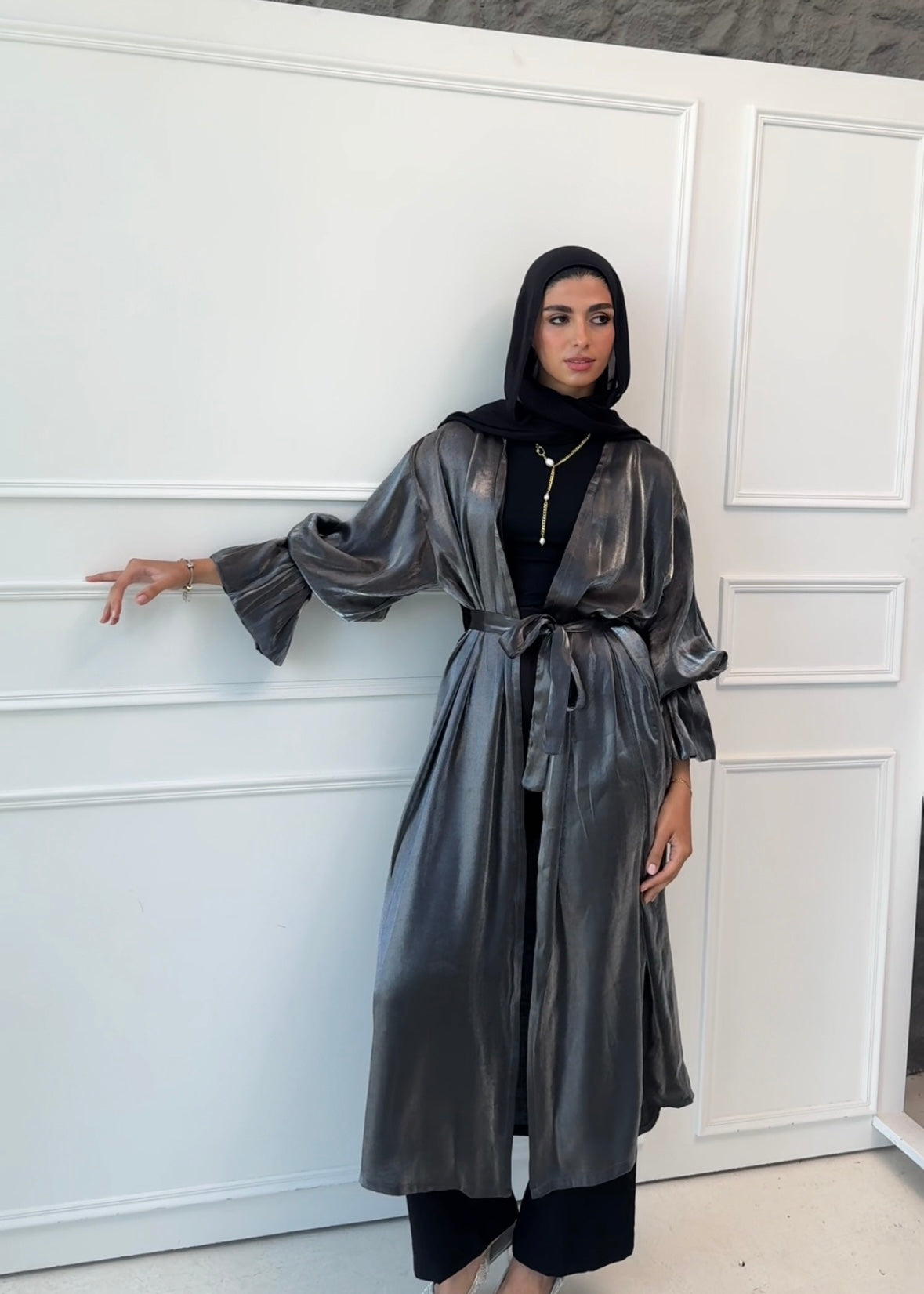 Layal shimmery kimono in Silver