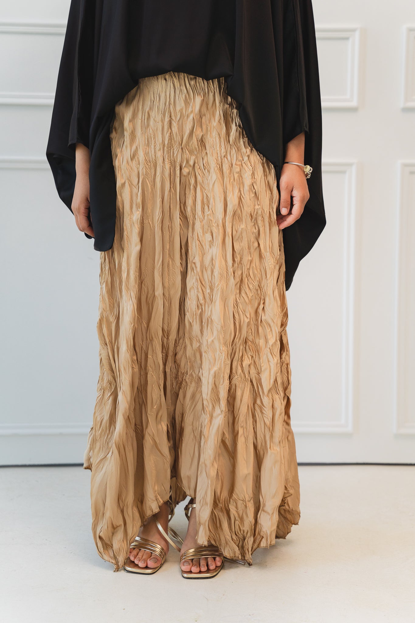 Anne Crushed skirt in Golden beige