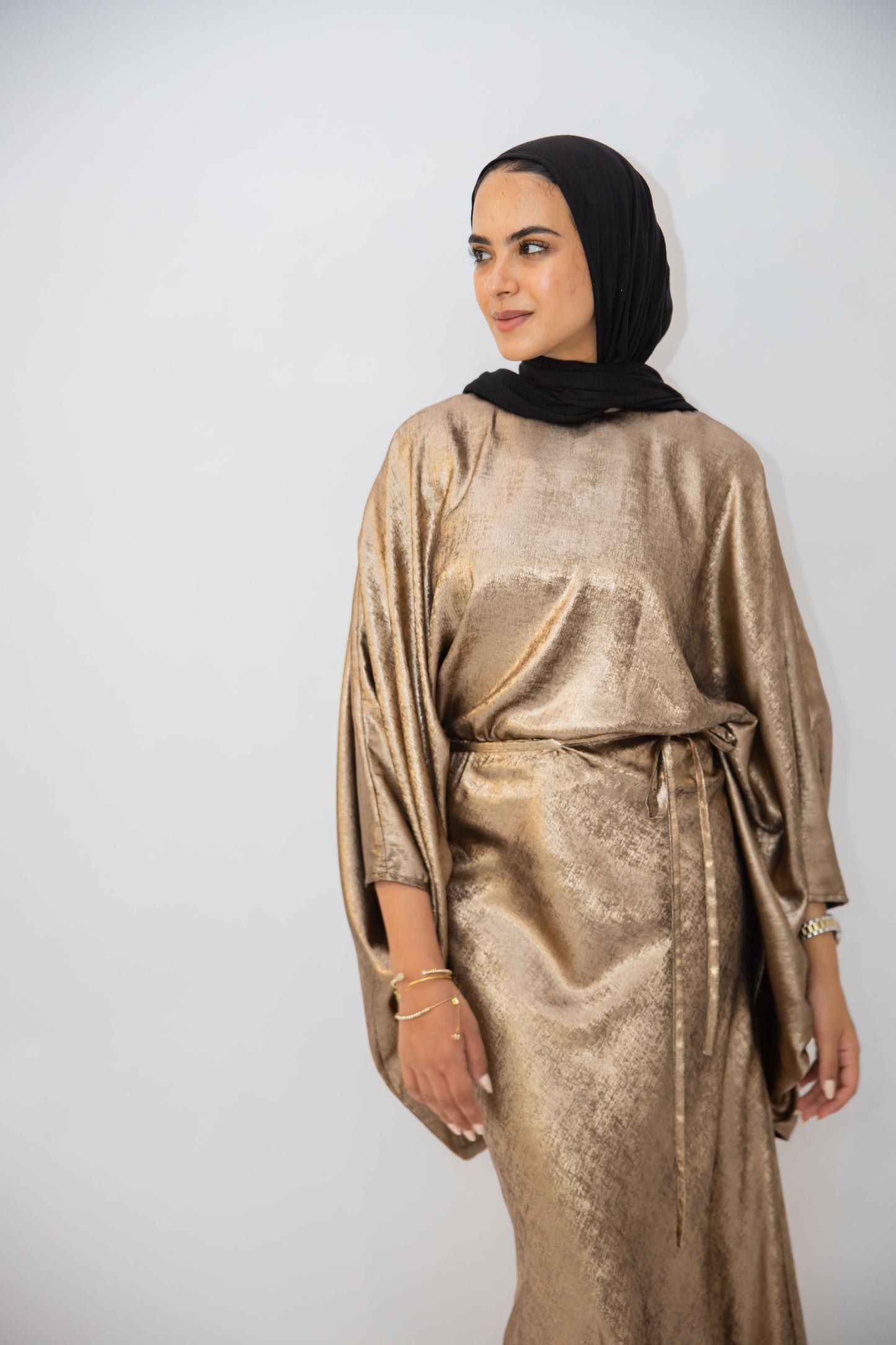 Nayla set in Bronze