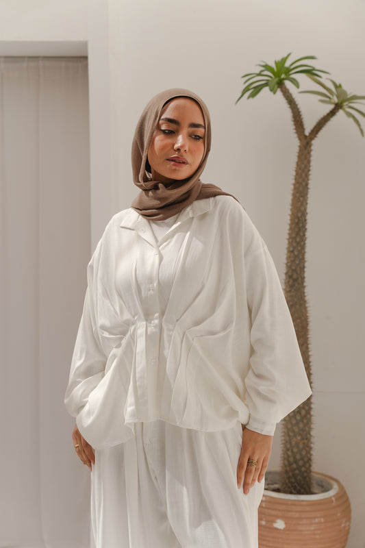 Airy Waves Linen Top in White