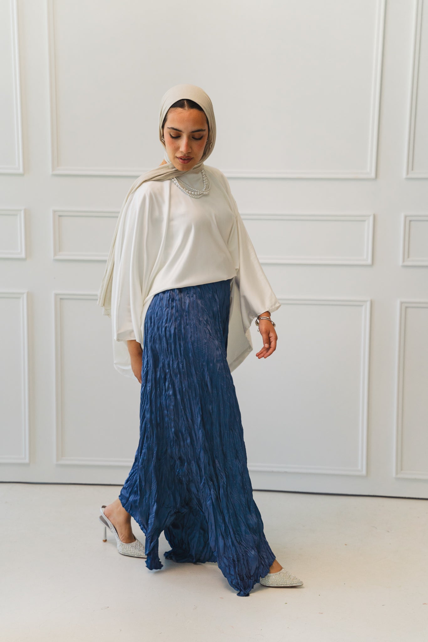 Anne Crushed skirt in Azure blue