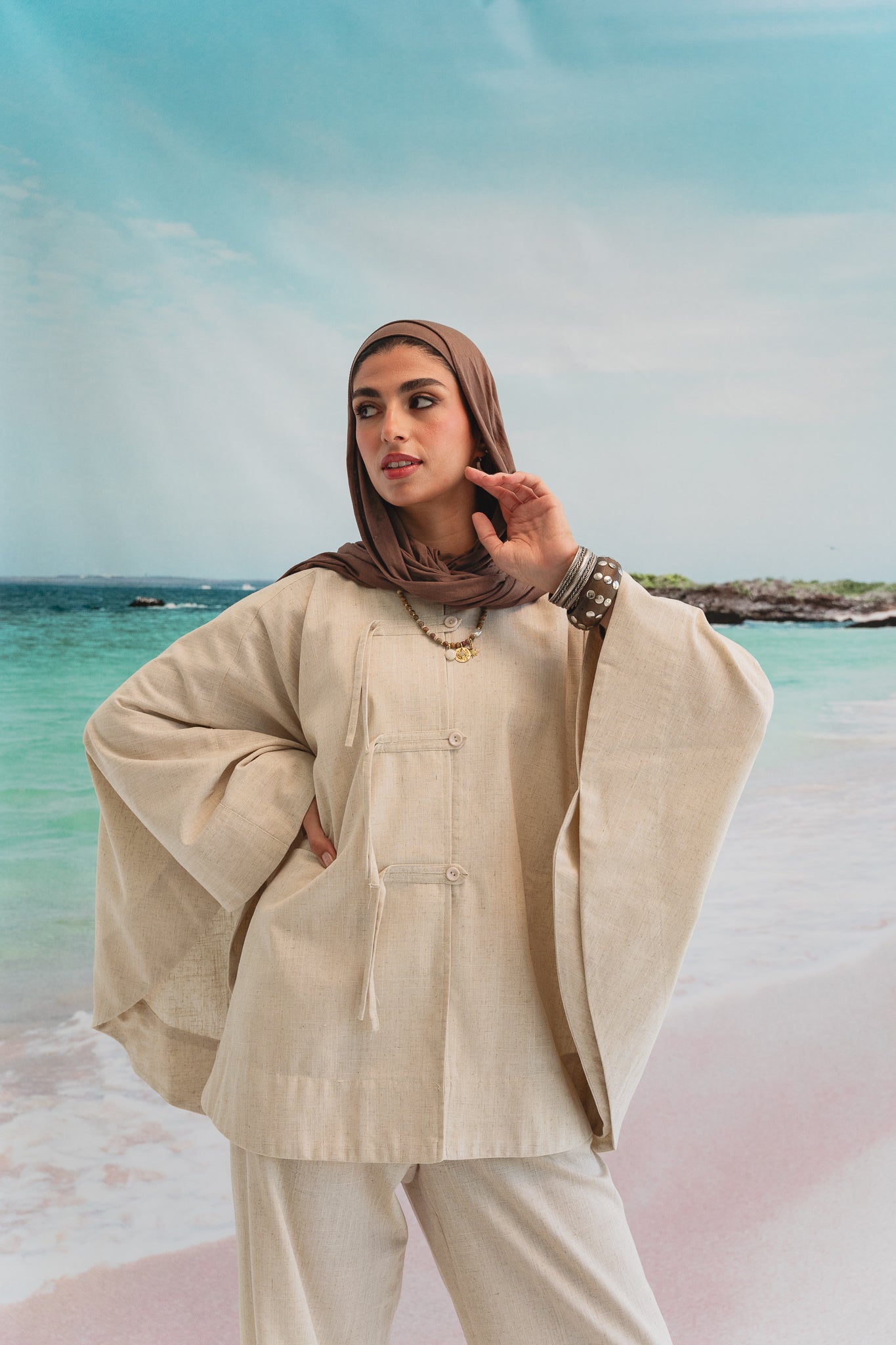 Golden Sands set in Beige