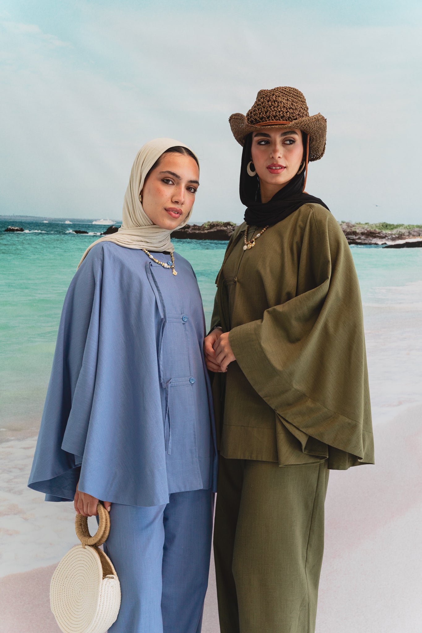 Golden Sands set in Olive