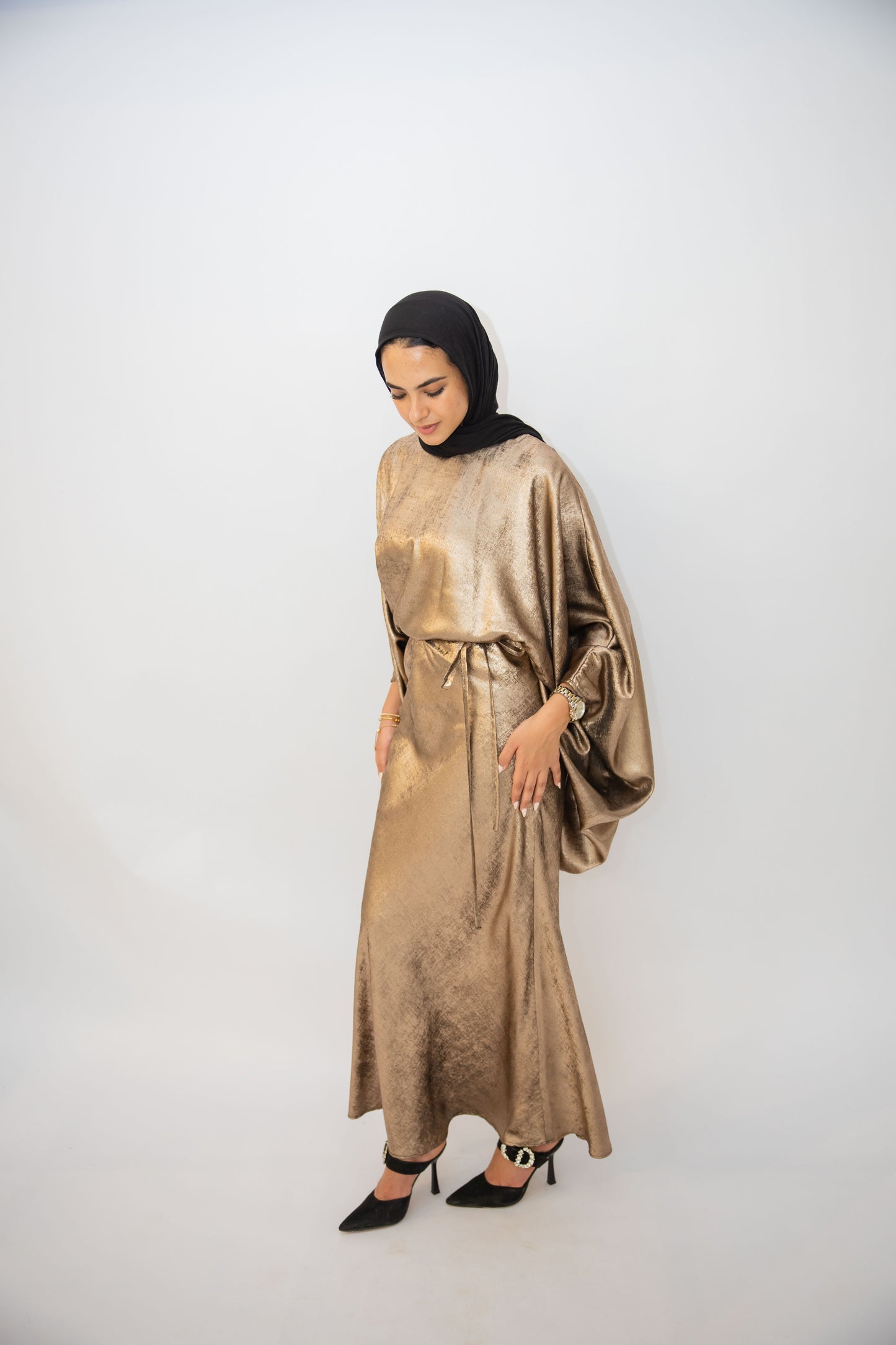 Nayla set in Bronze