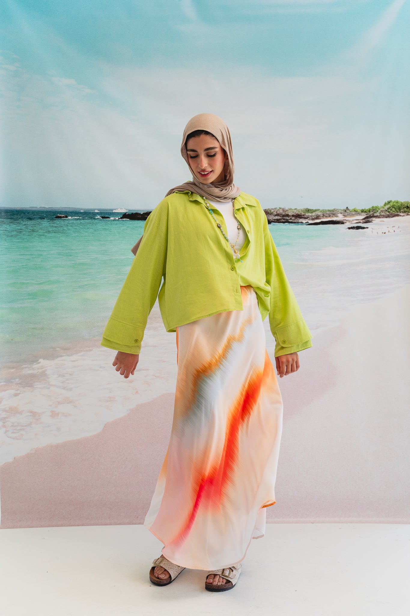 Pastel cloud cropped shirt in Lime