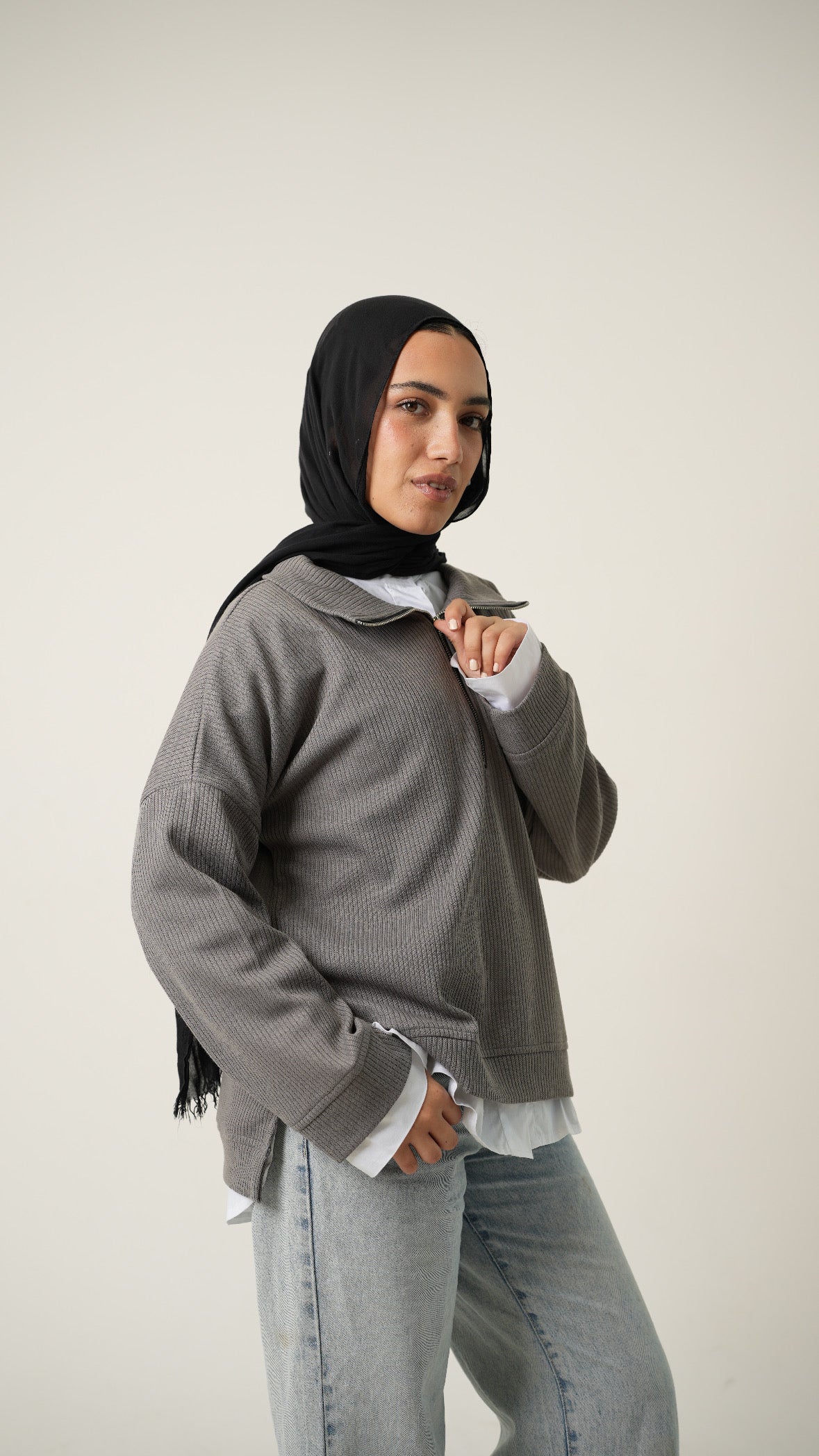 Zip-Up Sweater in Grey