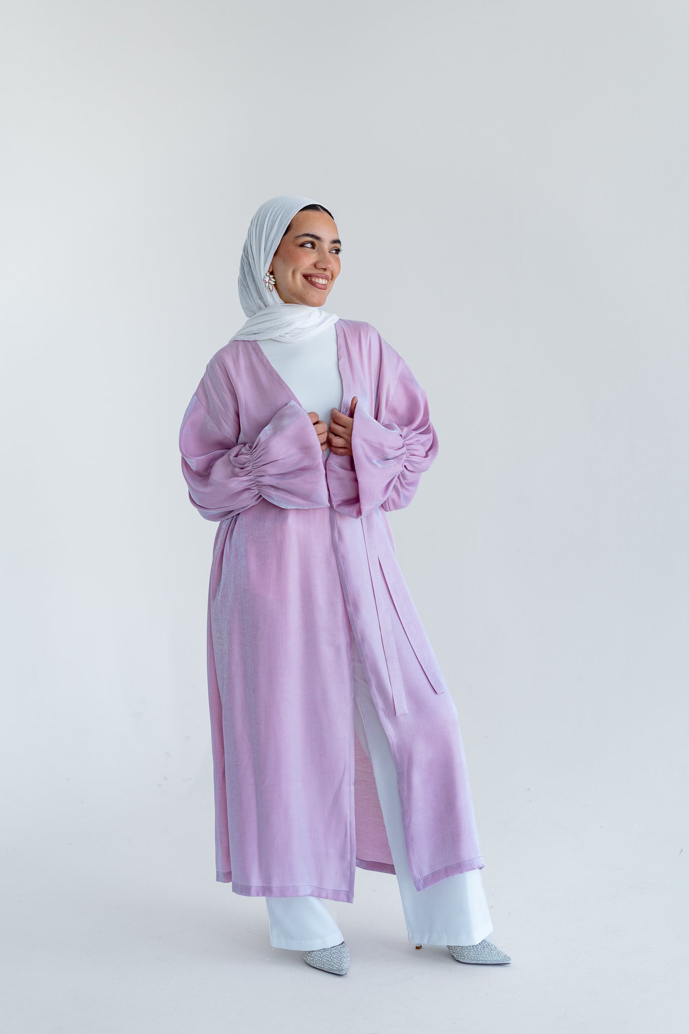 Layal shimmery kimono in Lilac