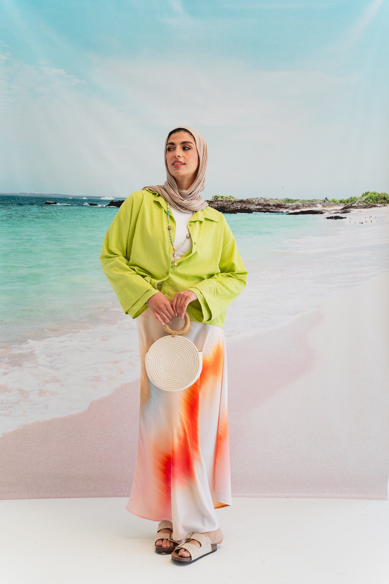 Pastel cloud cropped shirt in Lime