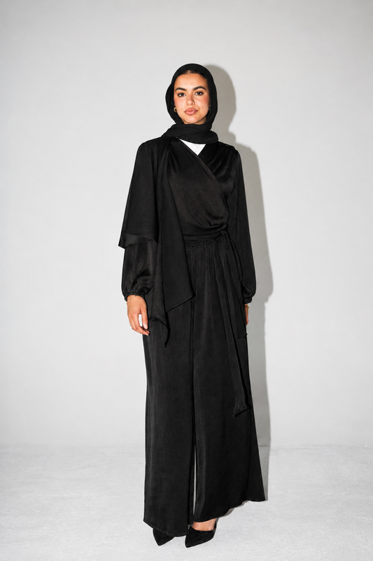 Nayomi Satin Wrap Set in Black