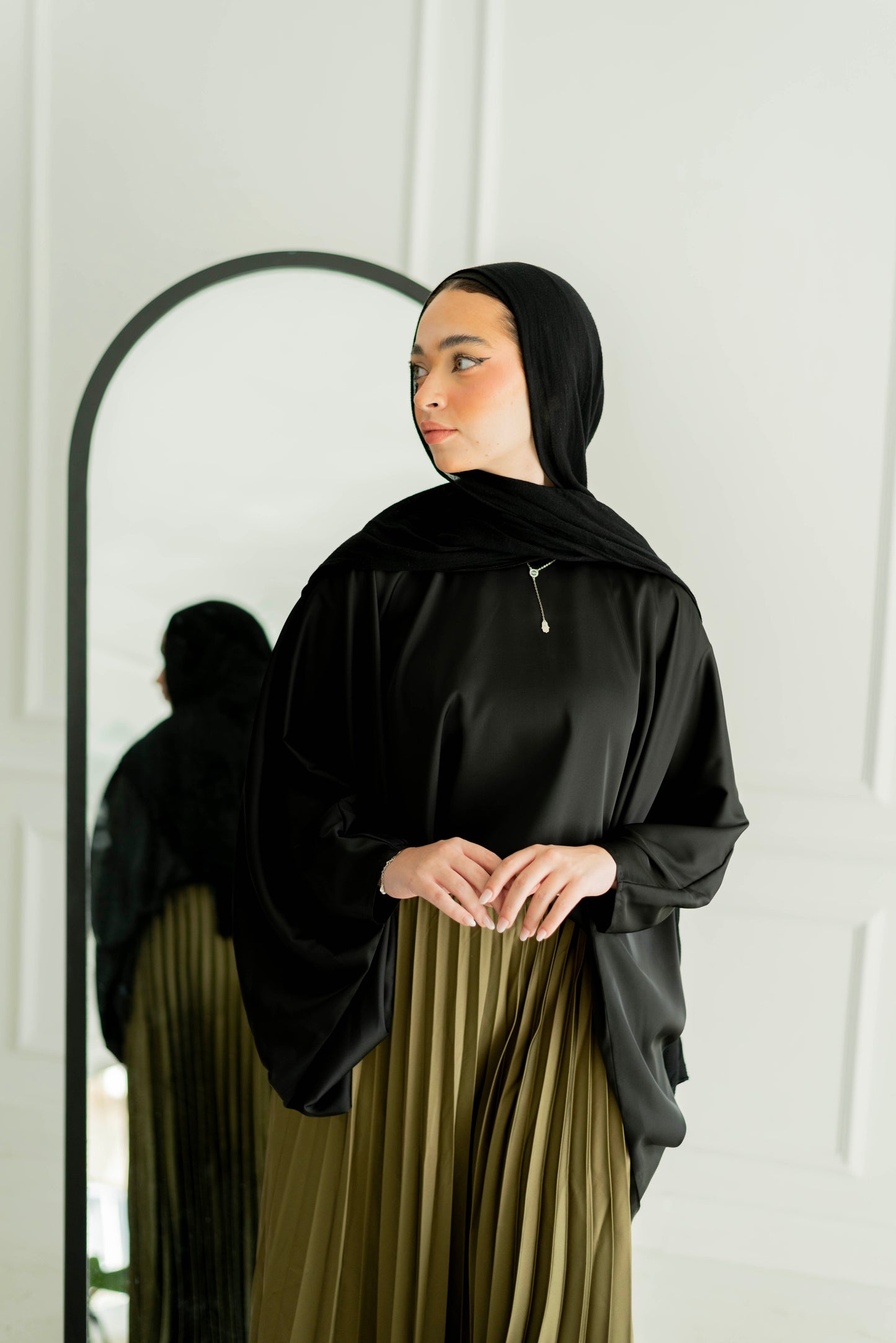 Mila Top in Black