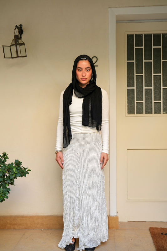 Lilia Crushed Skirt in Dotted Black x White