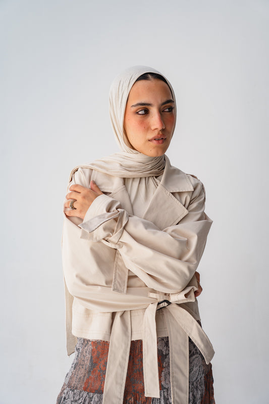 Cropped trench coat in Beige