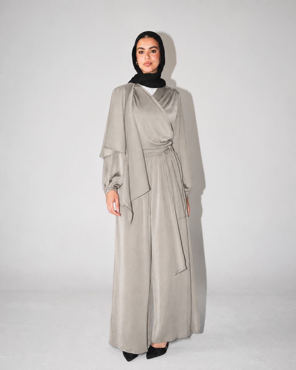 Nayomi Satin Wrap Set in Greige