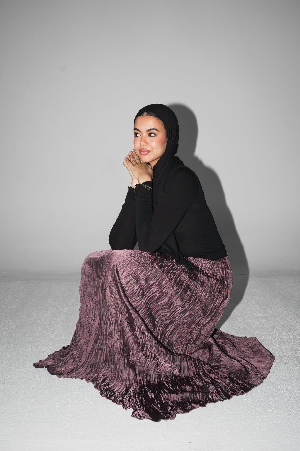 Anne Crushed skirt in Mauve wine