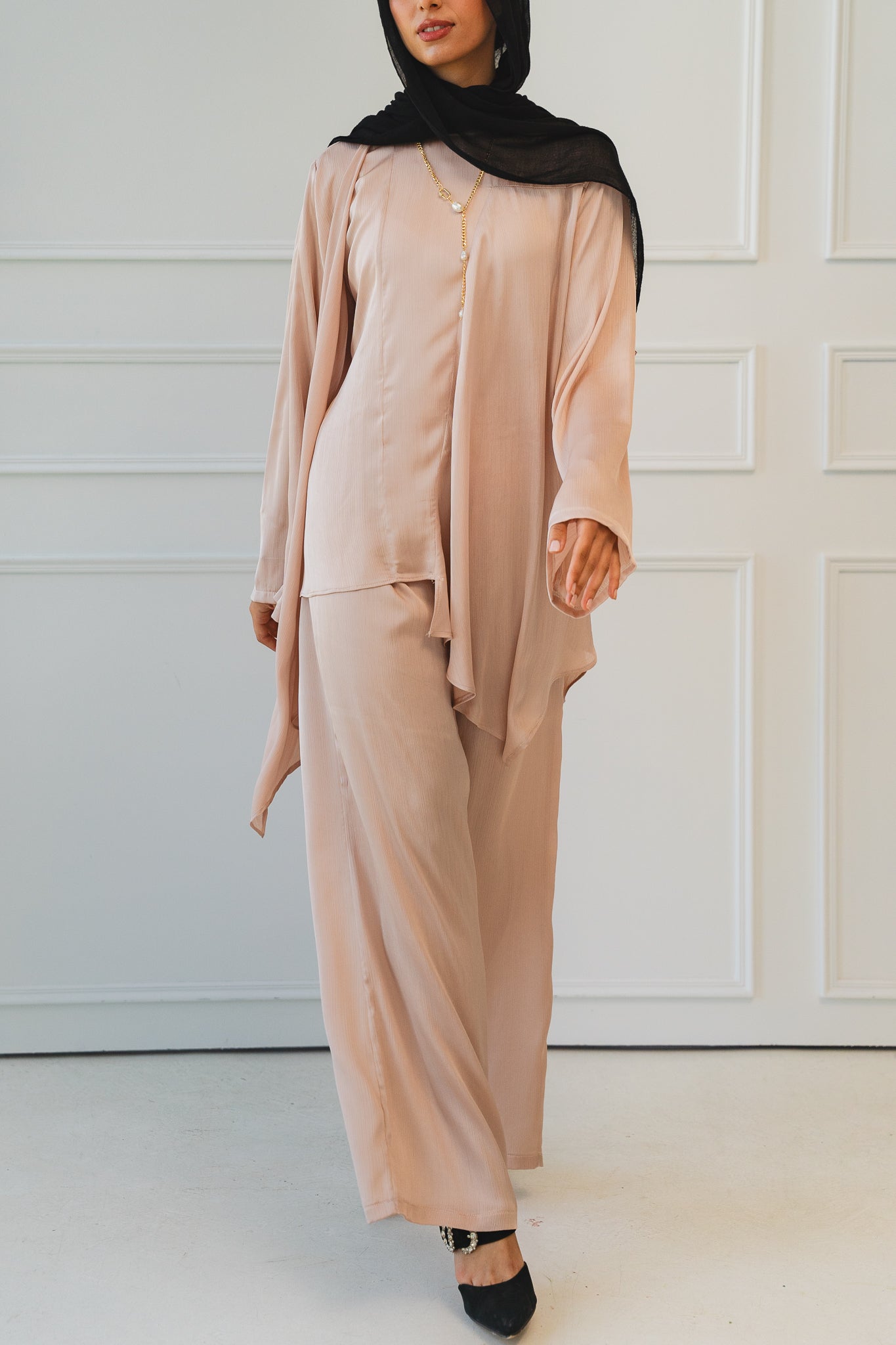 Luxe Drapped Set in Champagne