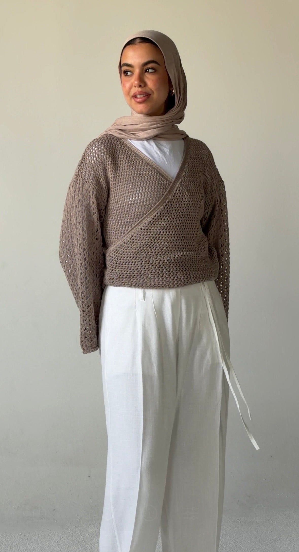 Seashell Wrap Top in Cafe