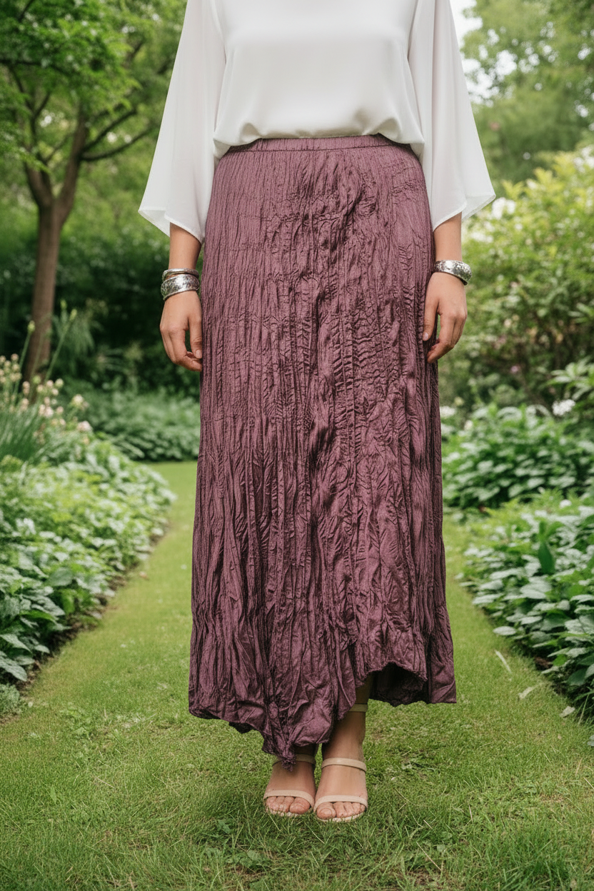 Anne Crushed skirt in Mauve wine