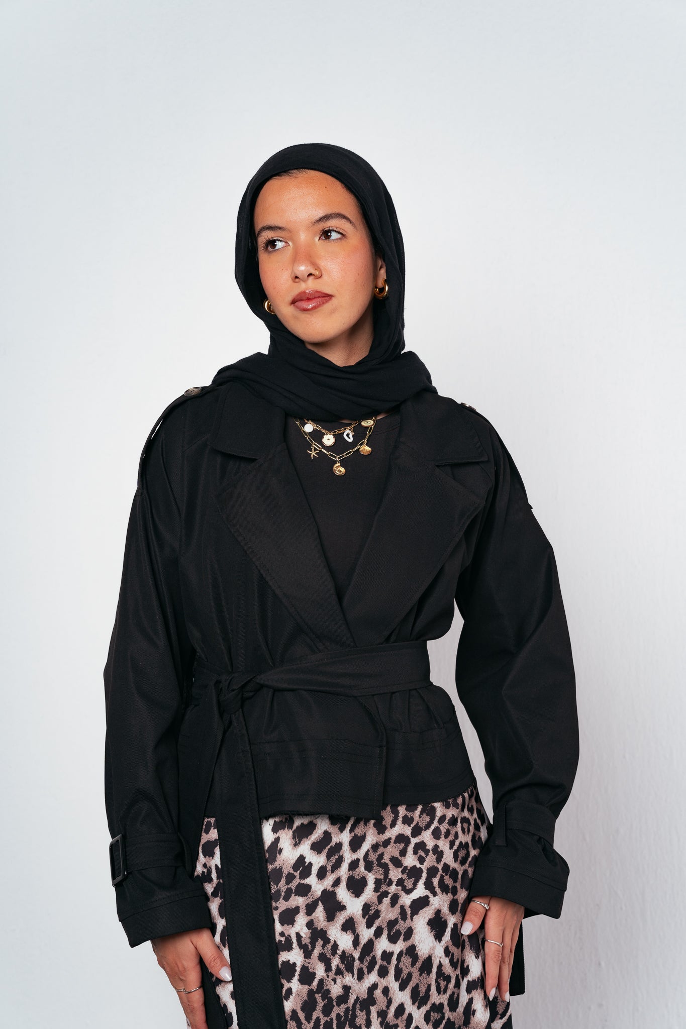 Cropped trench coat in Black