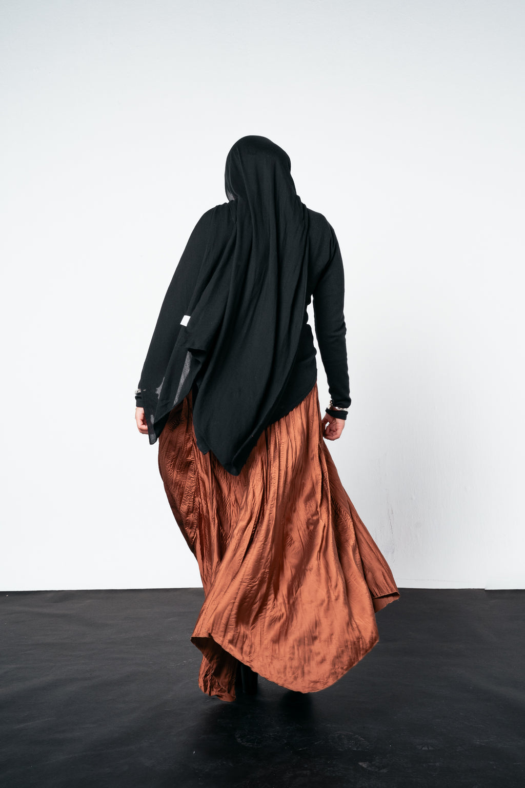 Anne Crushed skirt in Brown