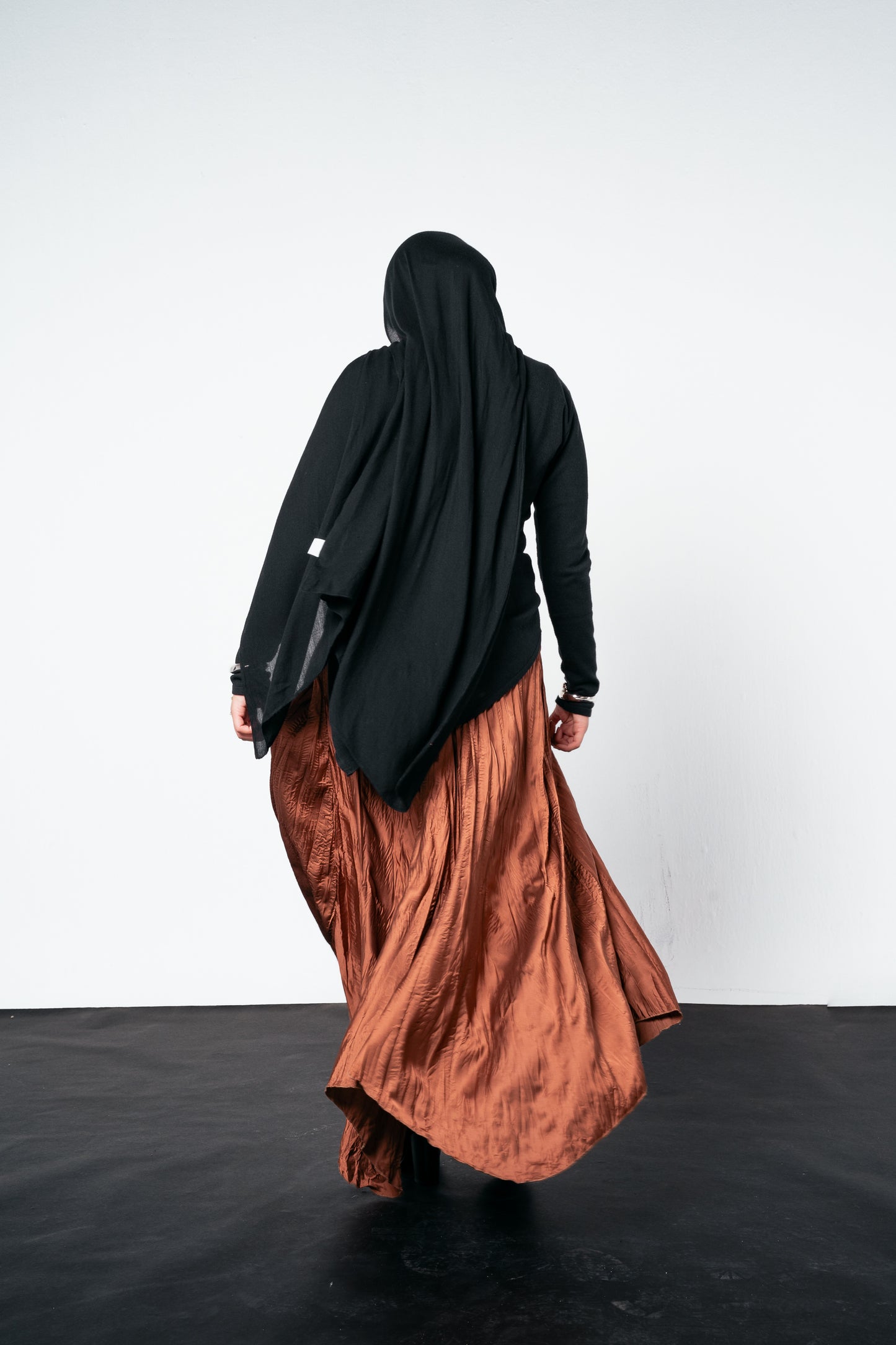 Anne Crushed skirt in Brown