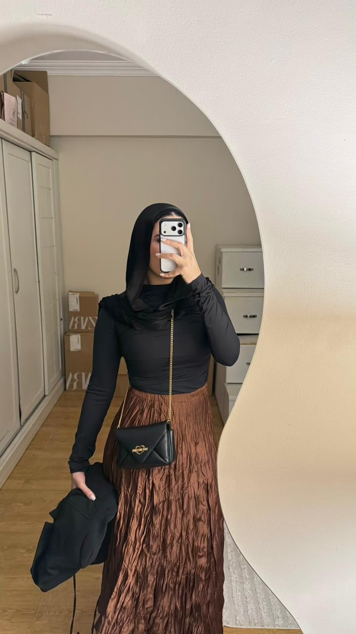 Anne Crushed skirt in Brown