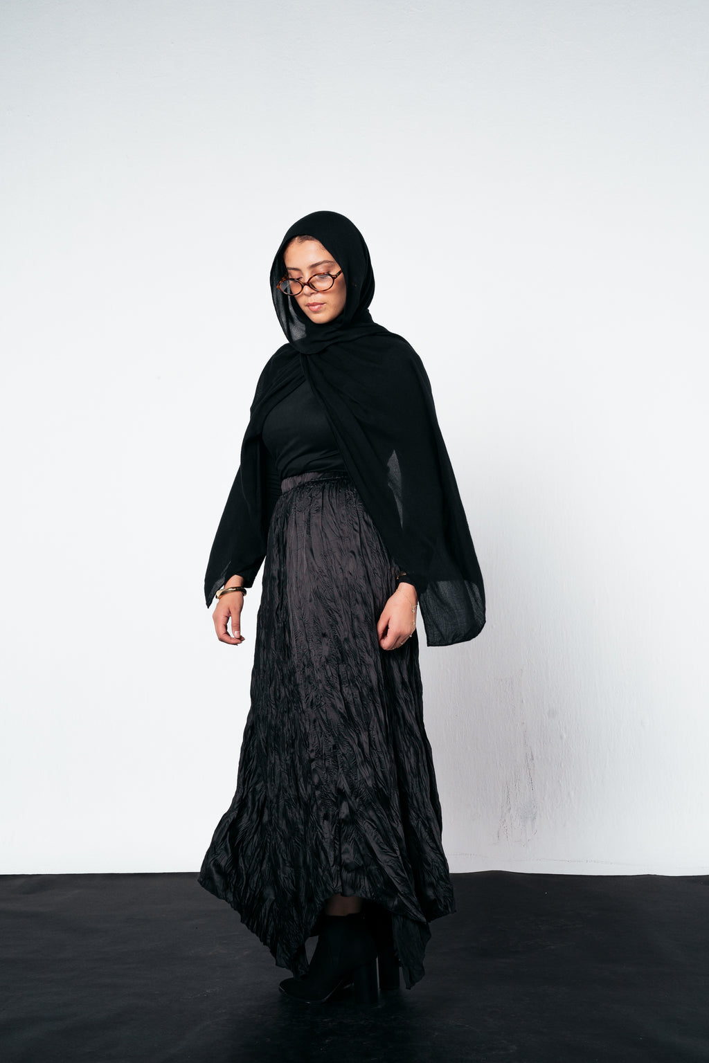 Anne Crushed skirt in Black