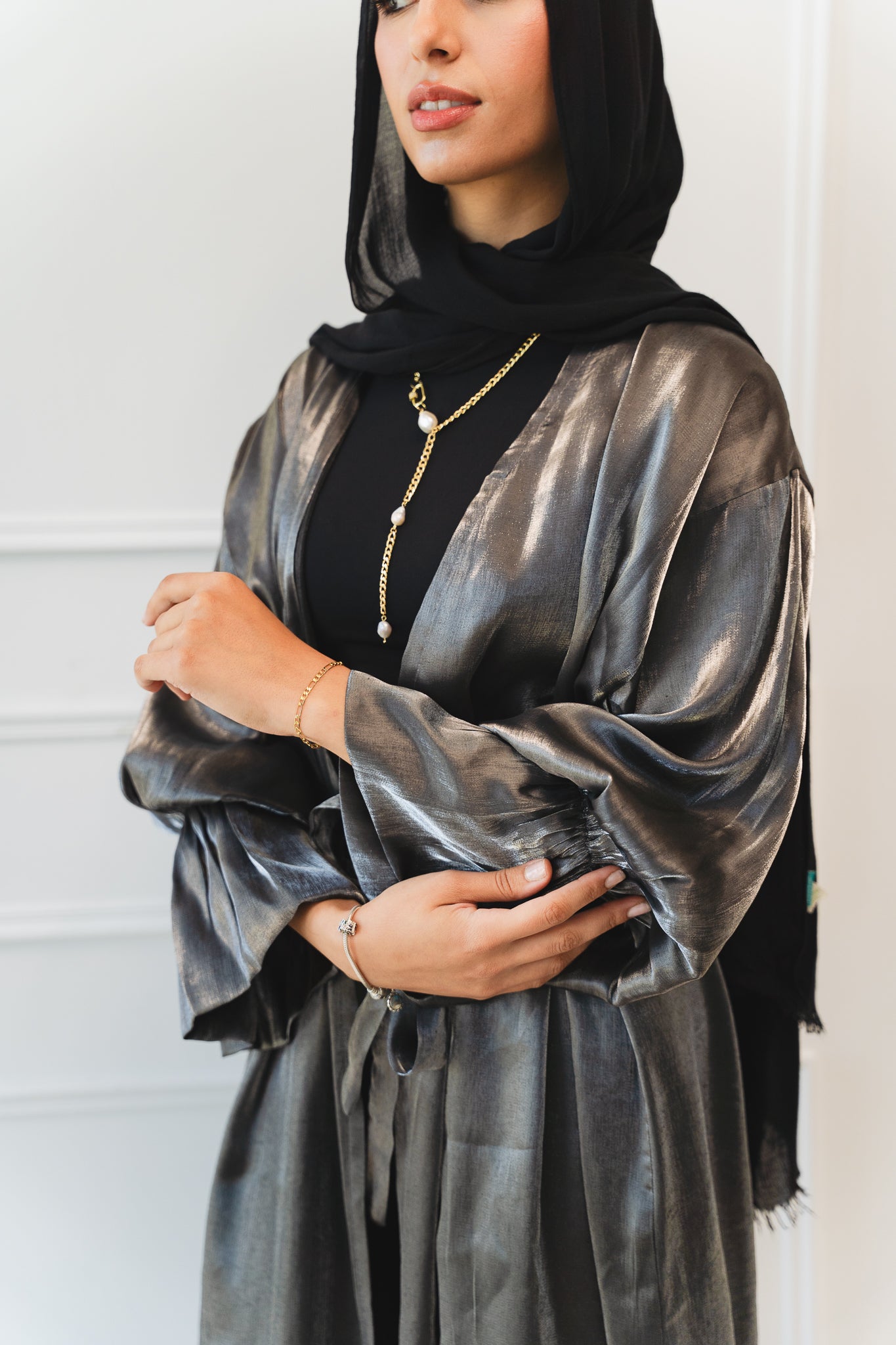 Layal shimmery kimono in Silver