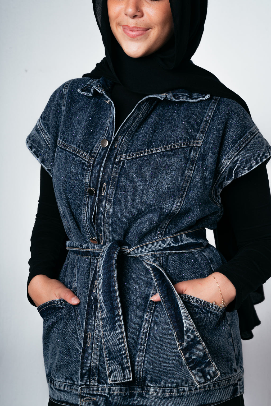 STUDDED Denim Vest in Dark blue