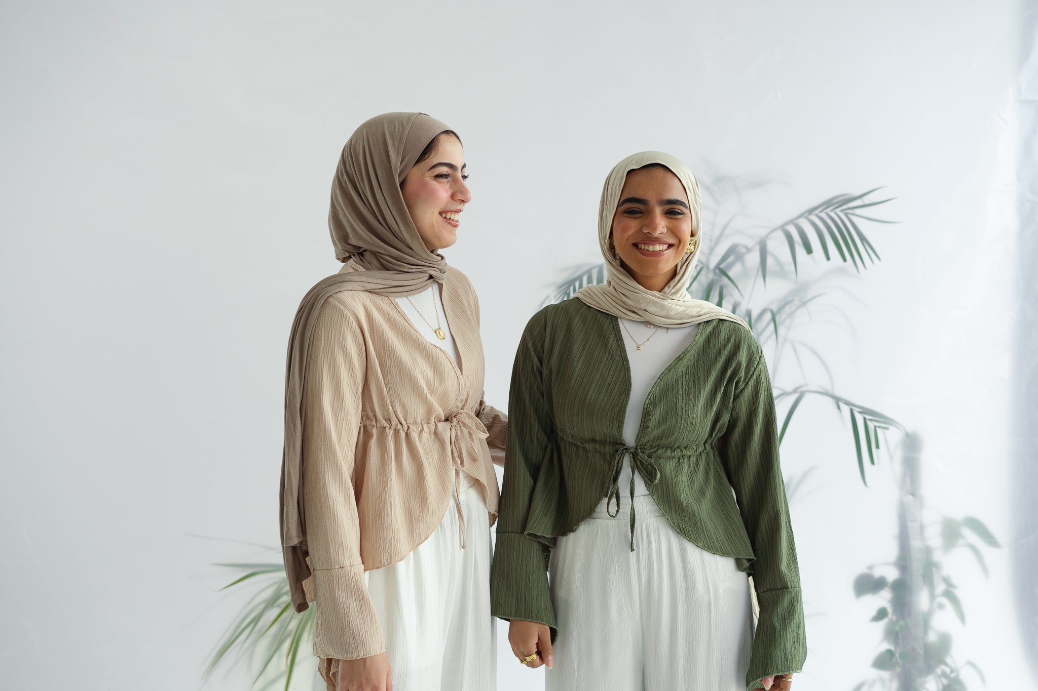 Short celine top in olive