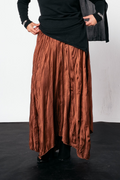 Anne Crushed skirt in Brown