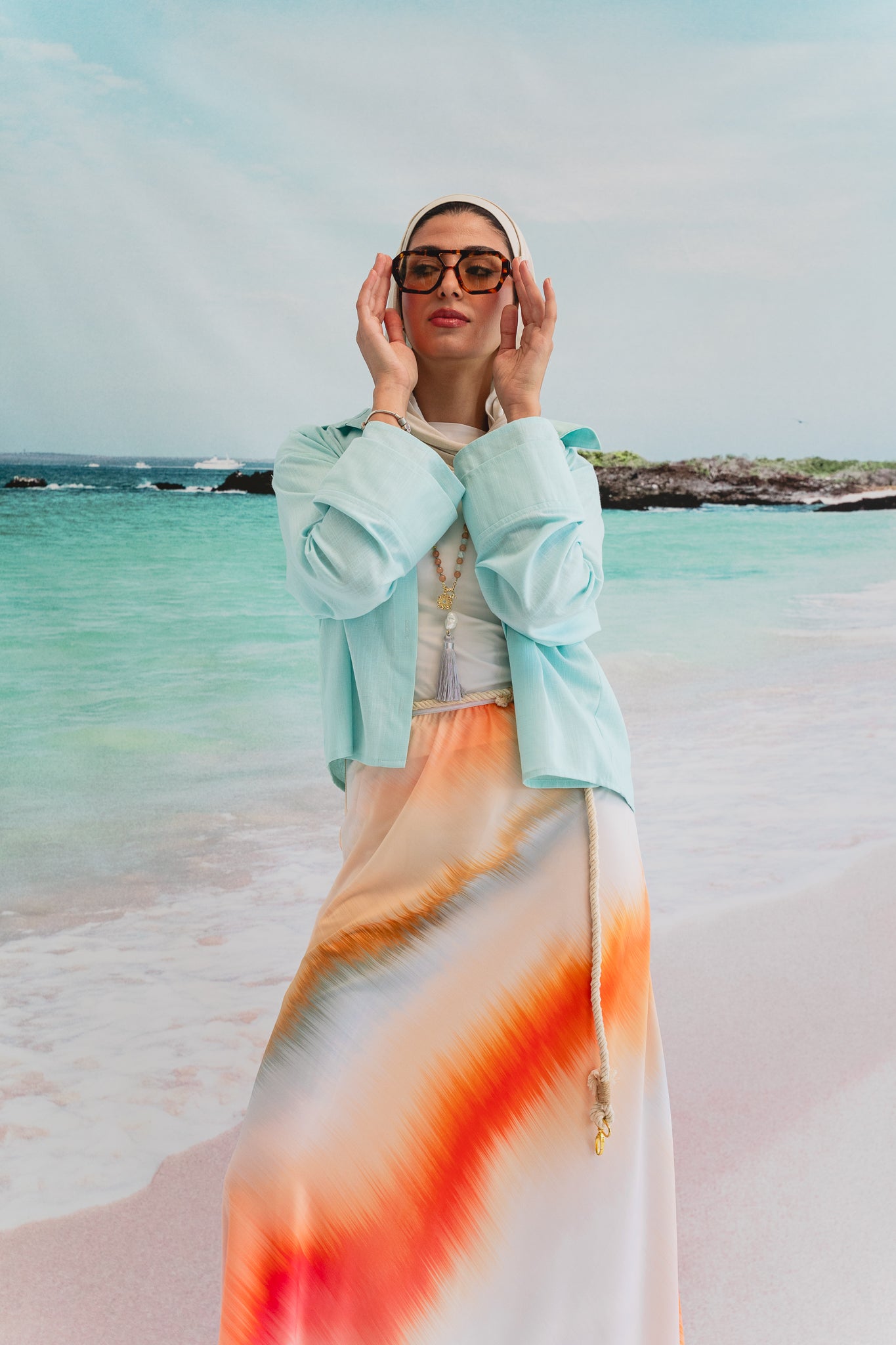 Pastel cloud cropped shirt in Aqua