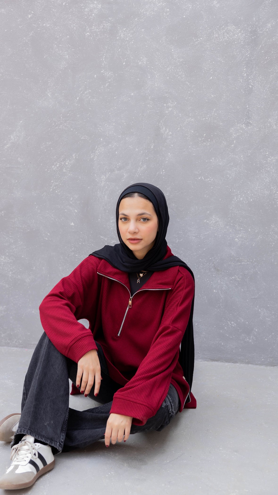 Zip-Up Sweater in Burgundy