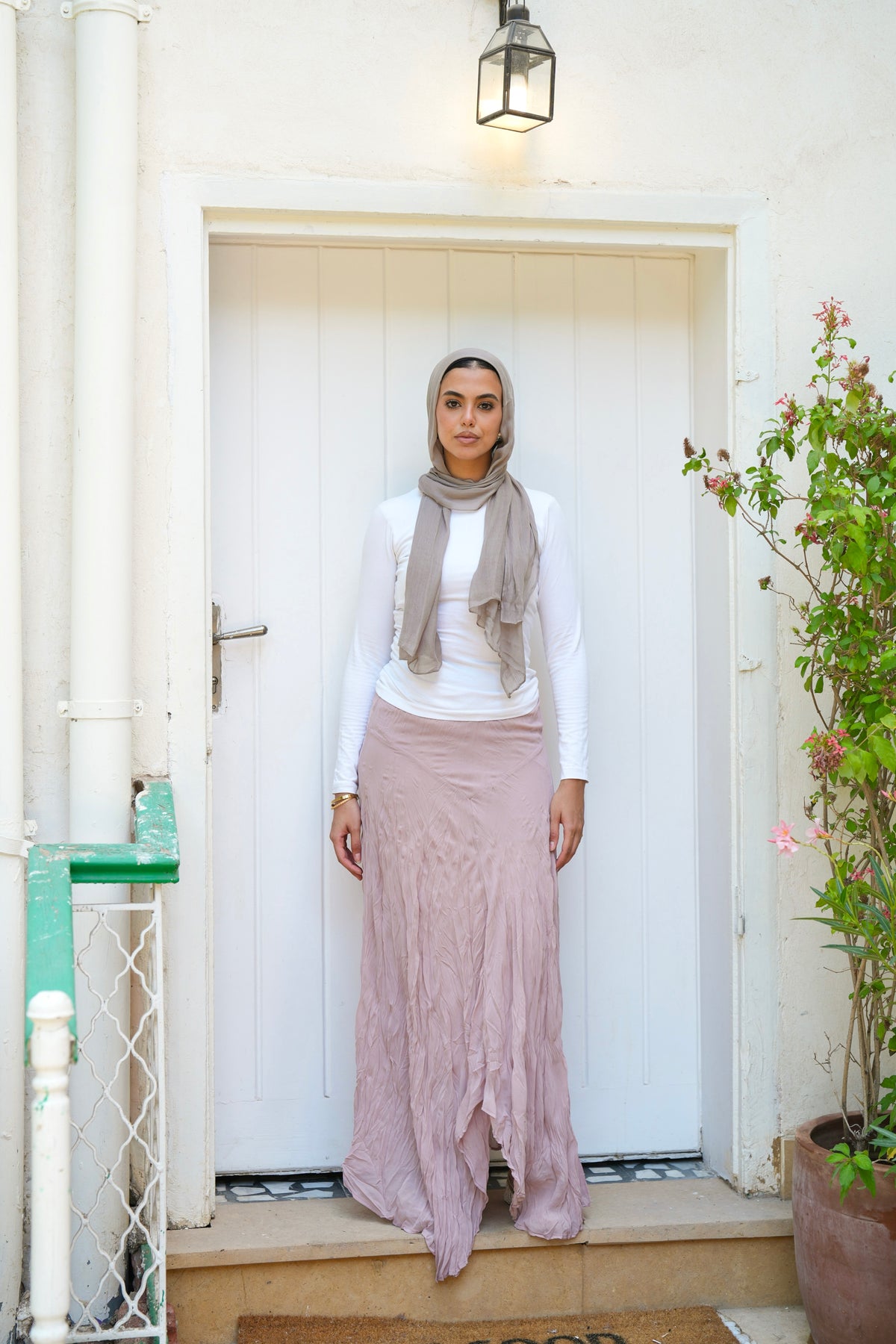 Lilia Crushed Skirt in Dusty Rose
