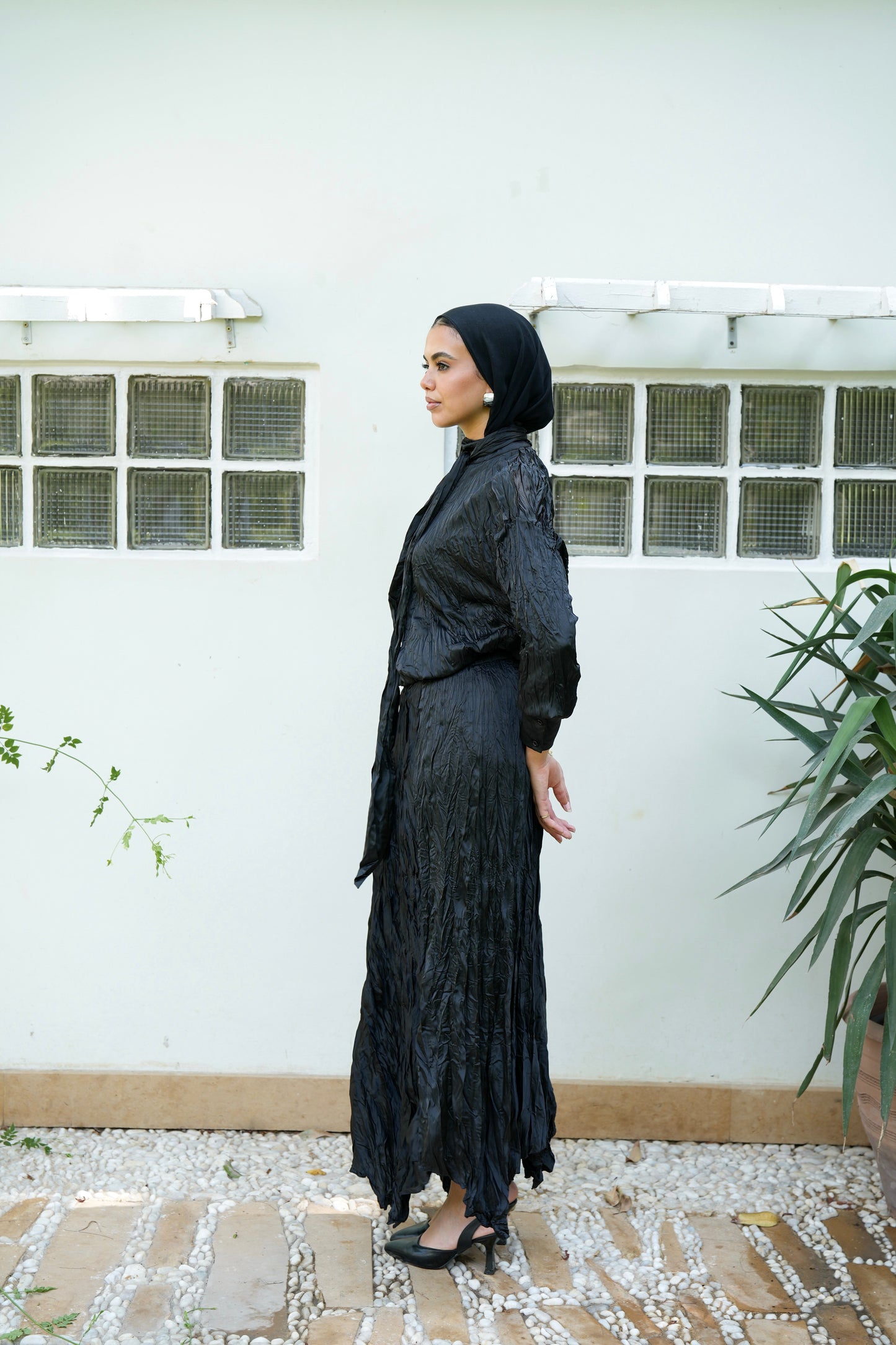 The Anne Top in Black