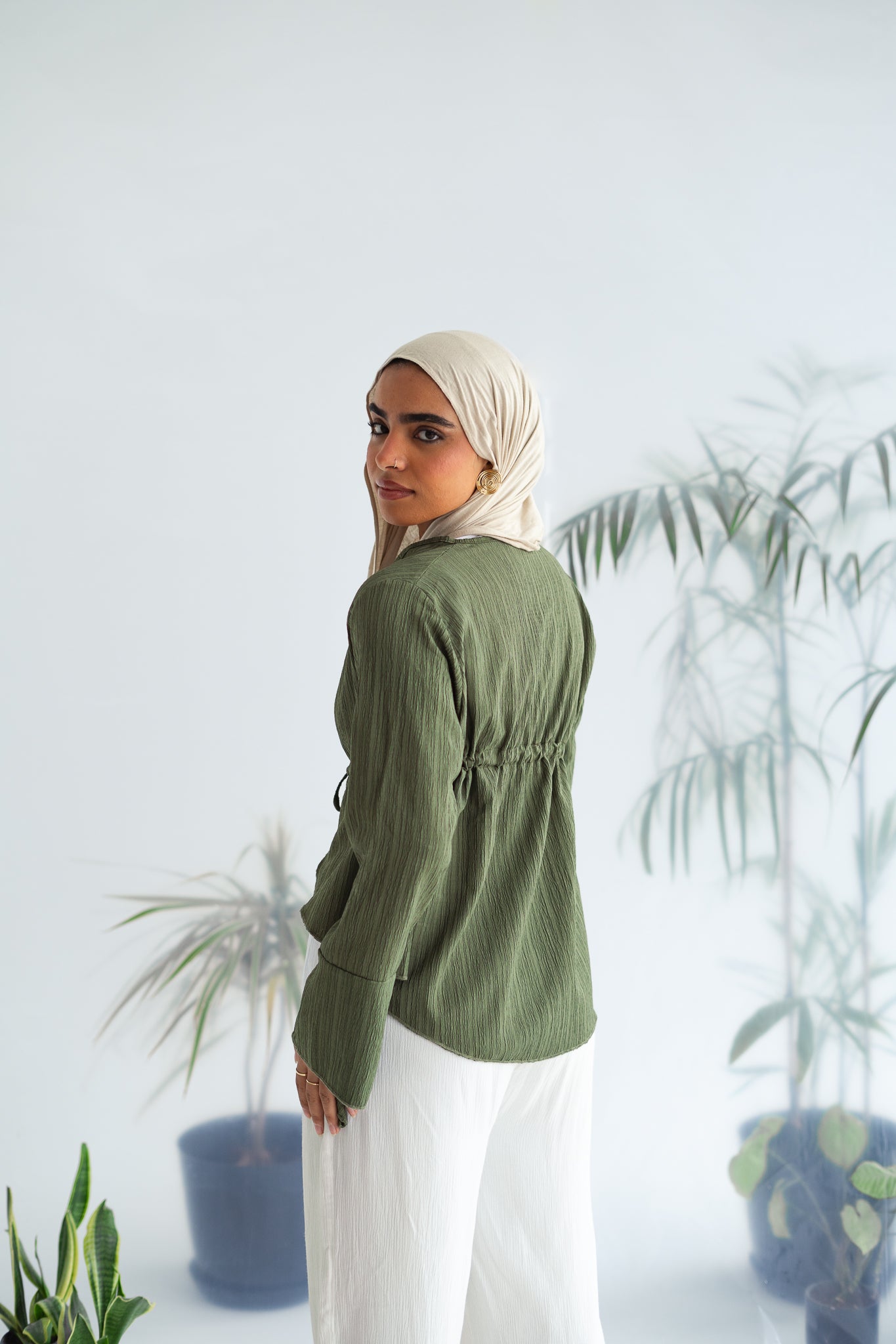 Short celine top in olive