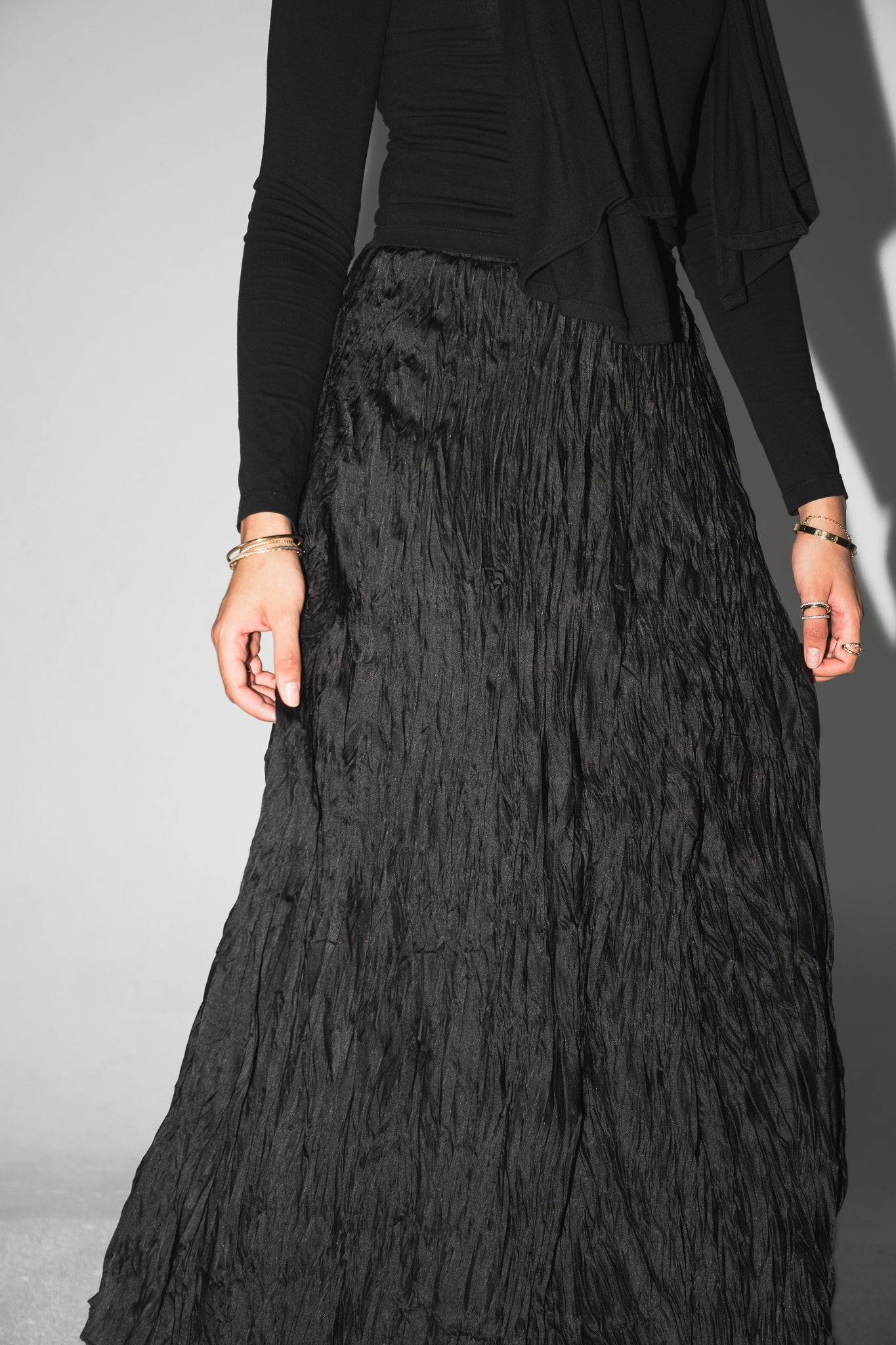 Anne Crushed skirt in Black