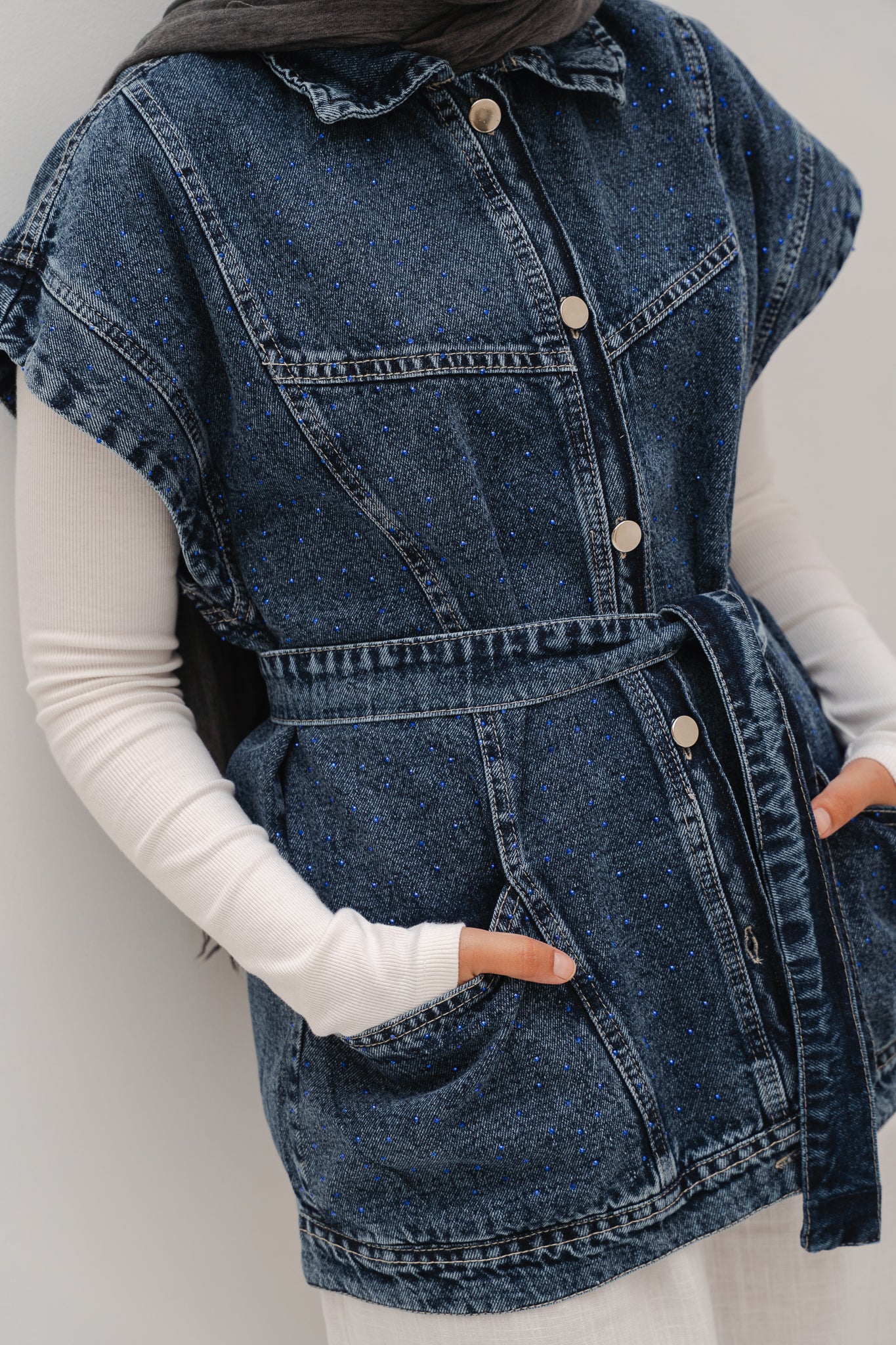 STUDDED Denim Vest in Dark blue