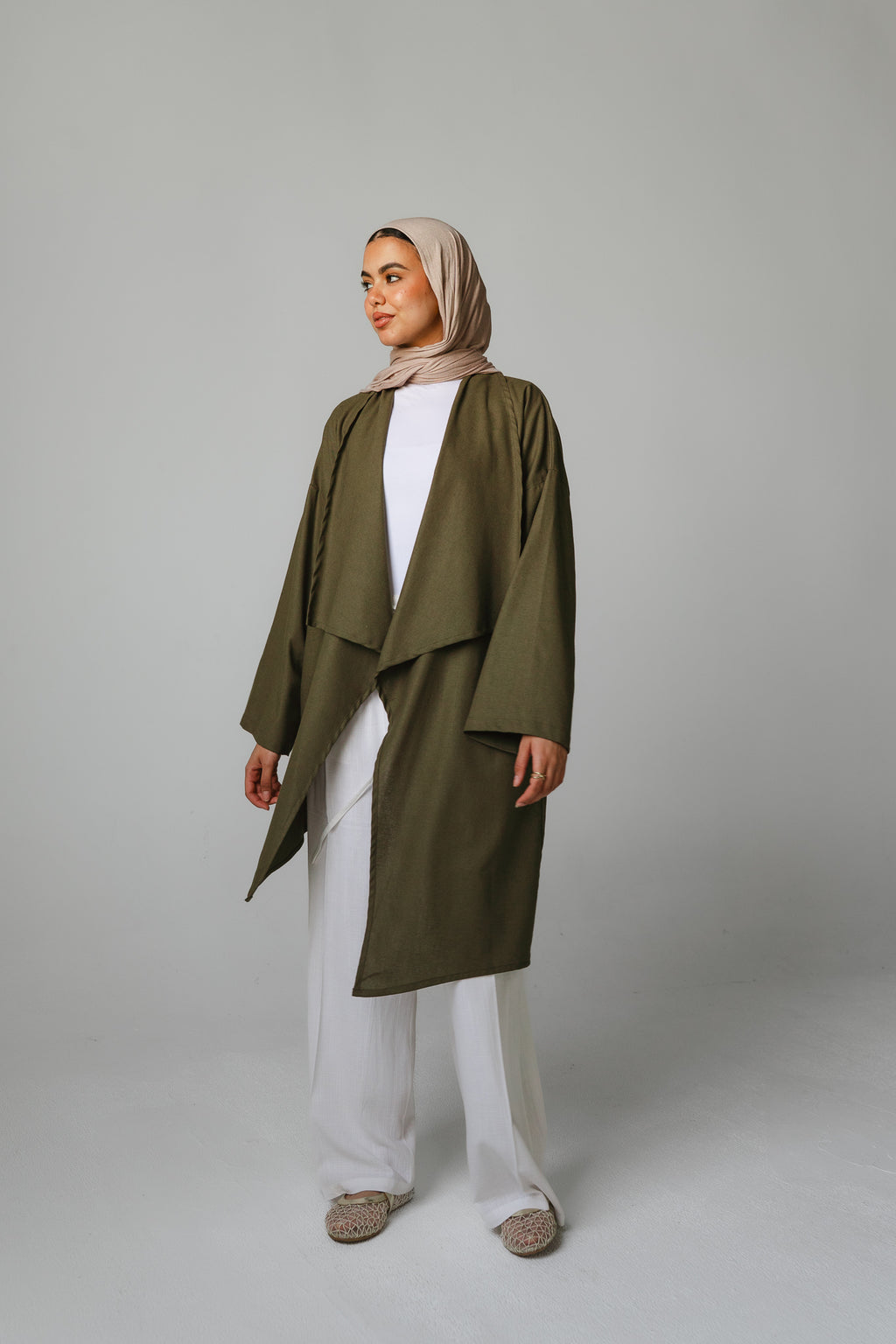 Main Bloom Moment Cardigan in Olive