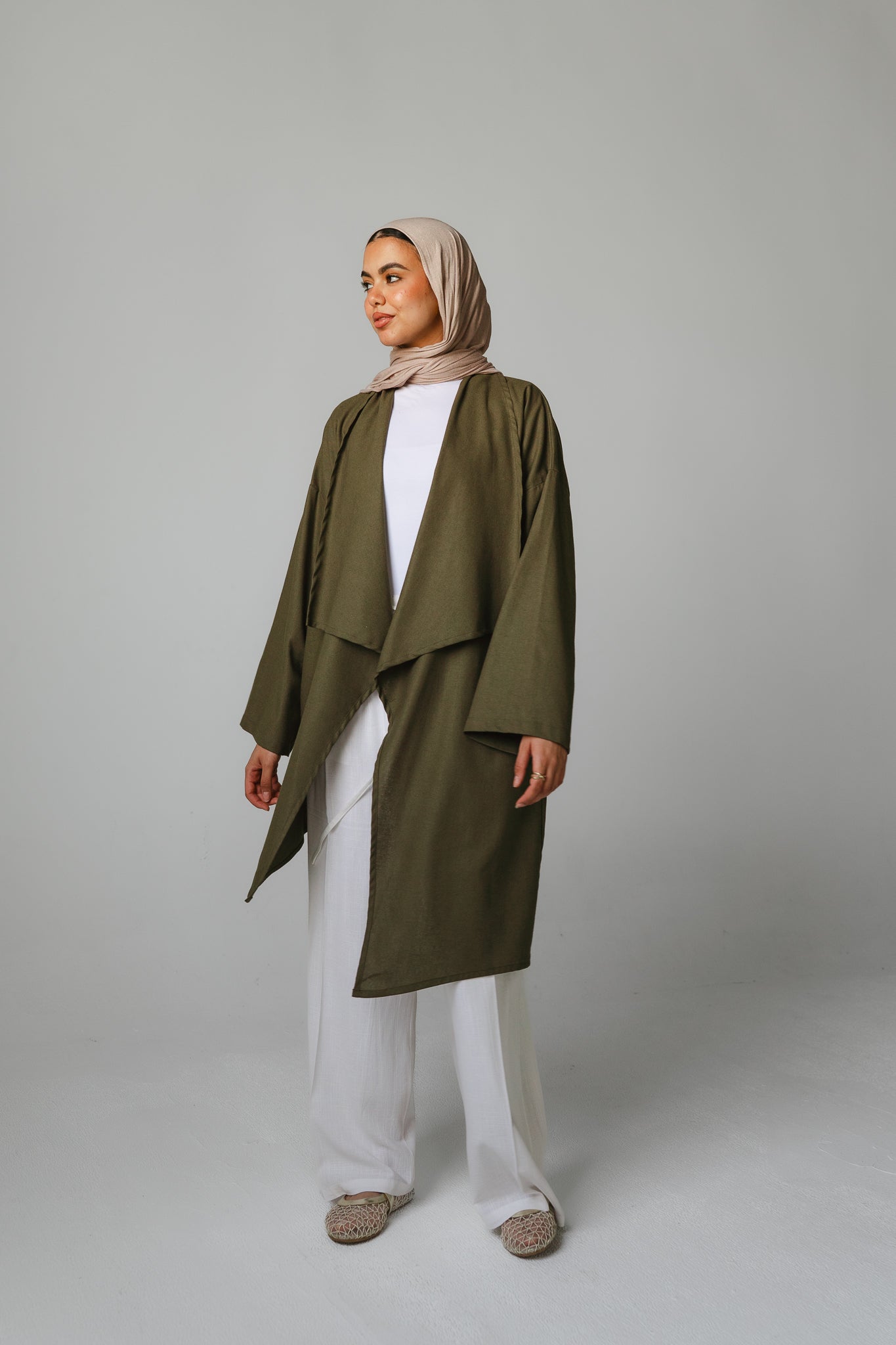 Main Bloom Moment Cardigan in Olive
