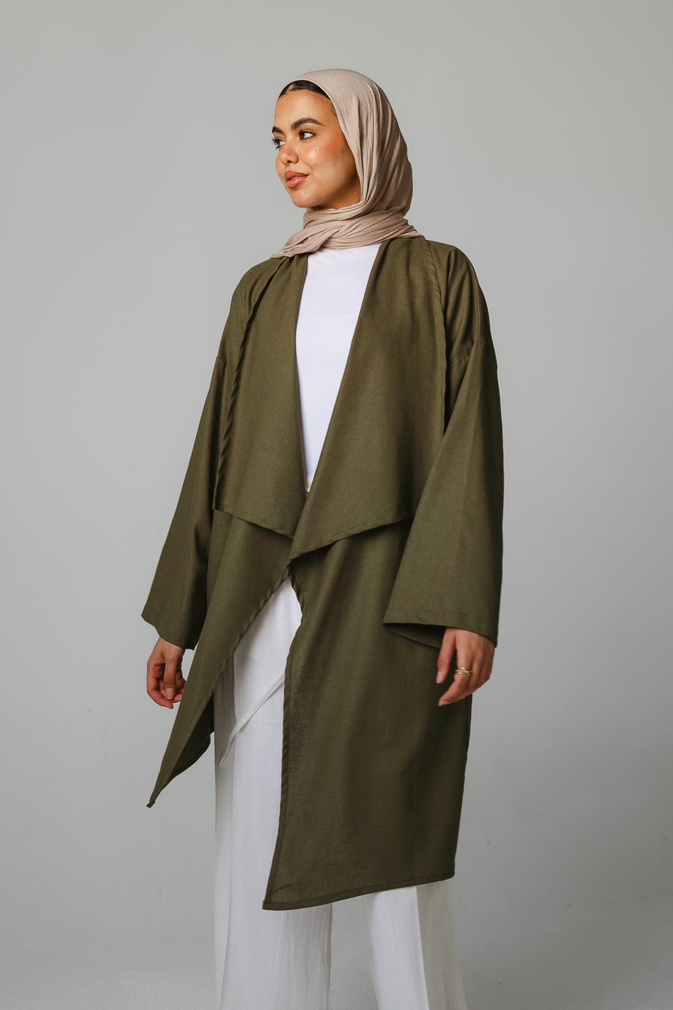 Main Bloom Moment Cardigan in Olive