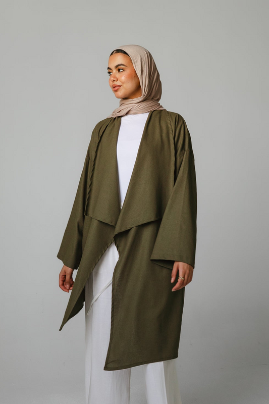 Main Bloom Moment Cardigan in Olive