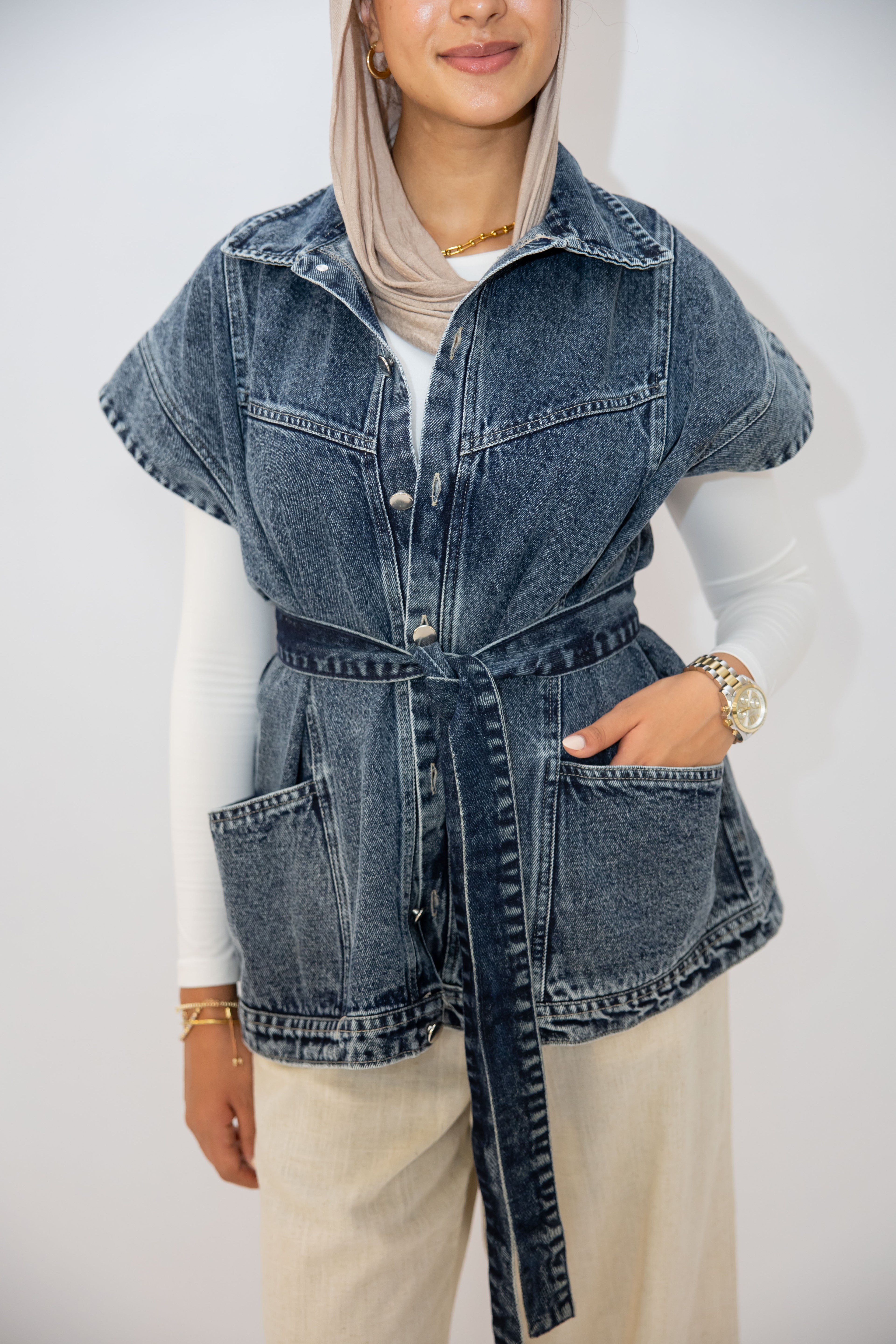 Denim Vest in Dark blue
