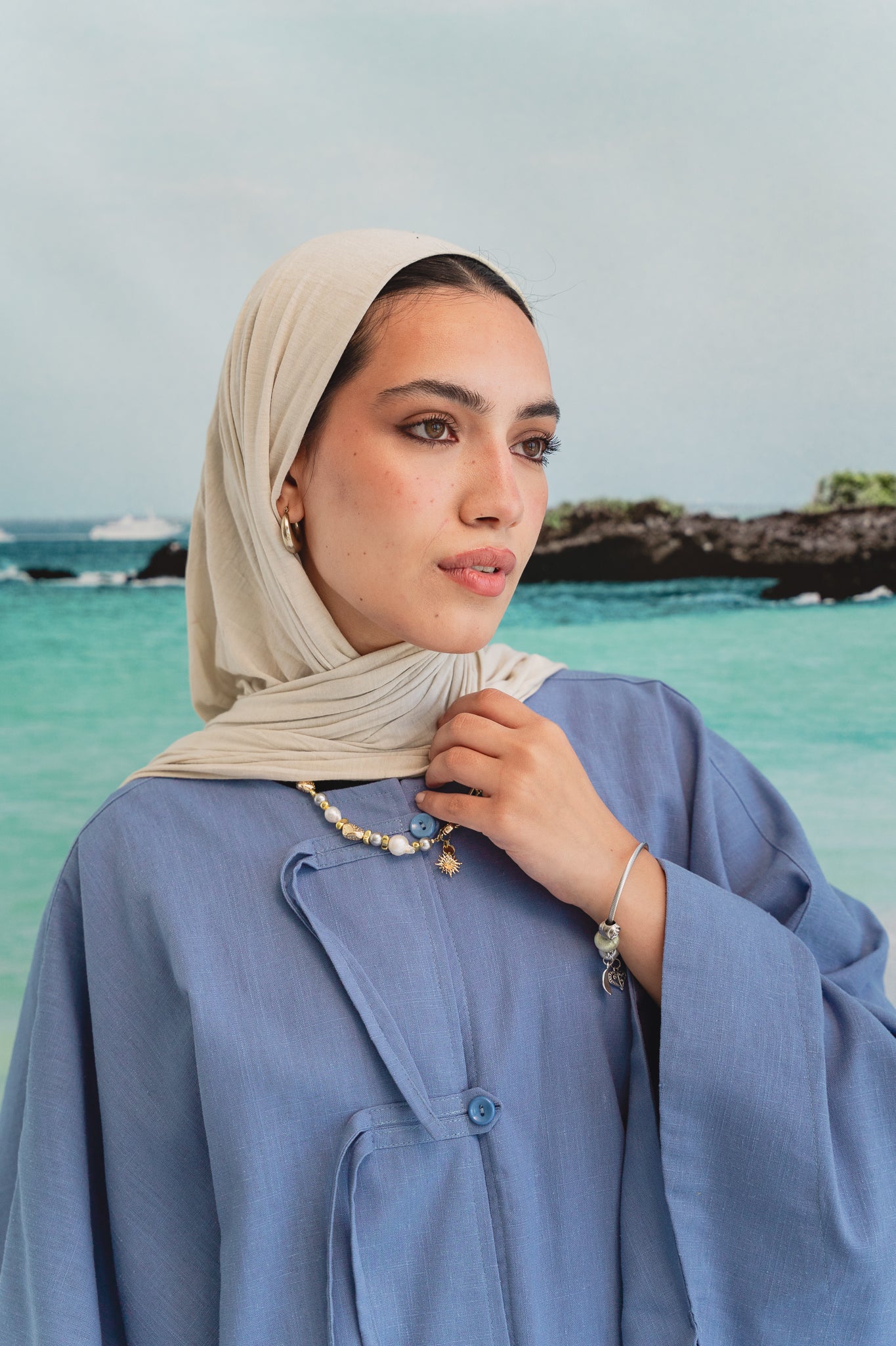 Golden Sands set in Denim blue