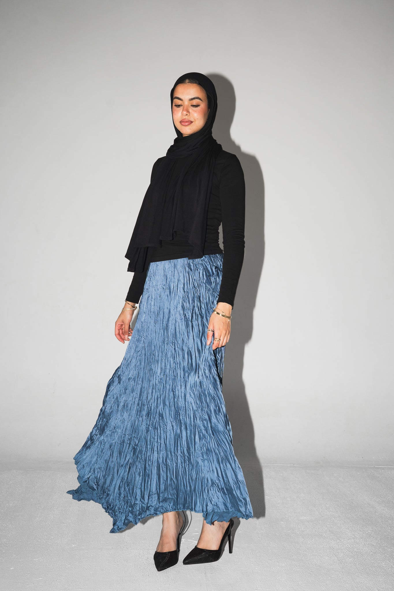 Anne Crushed skirt in Azure blue