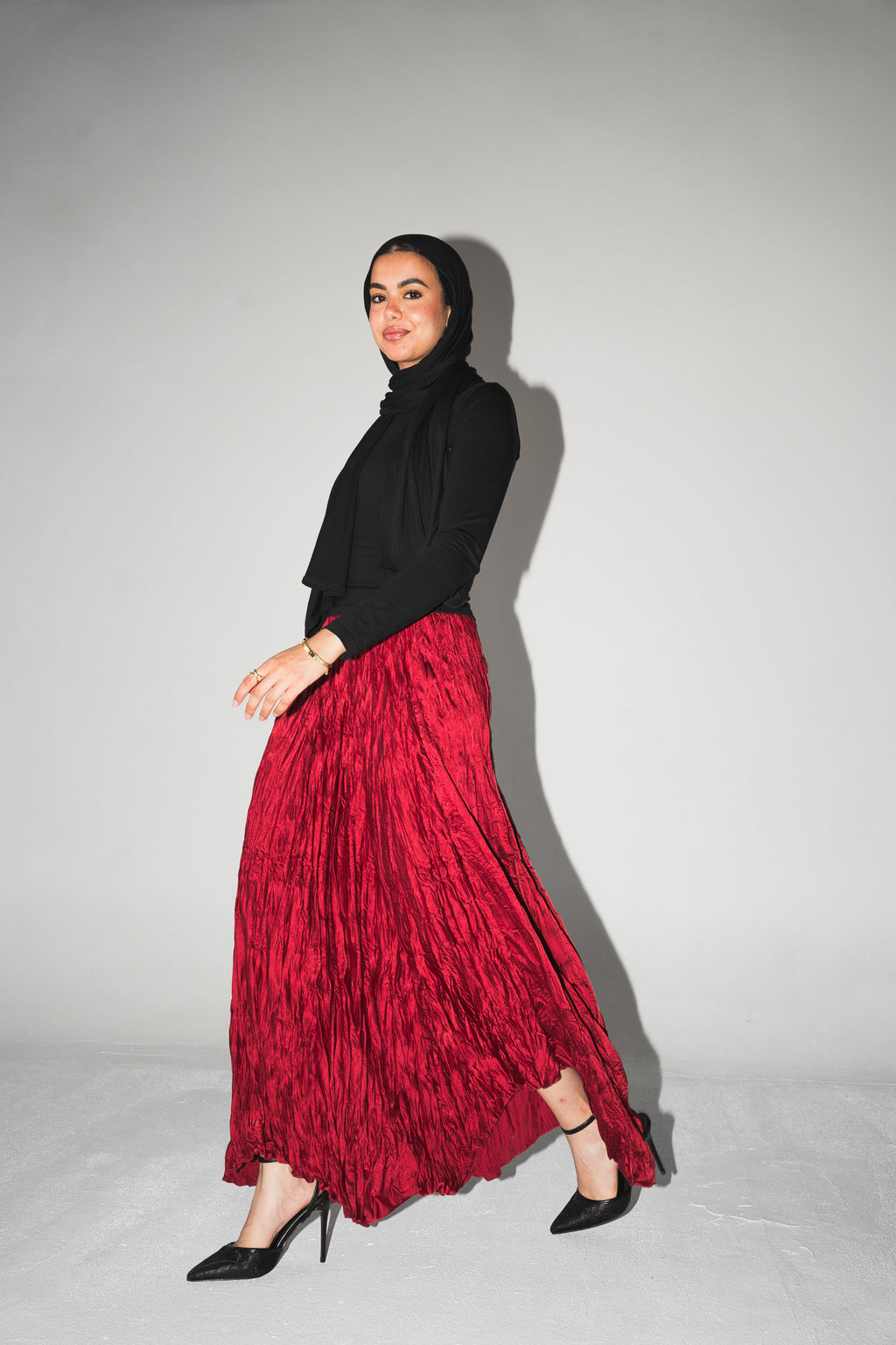 Anne Crushed skirt in Wine Red