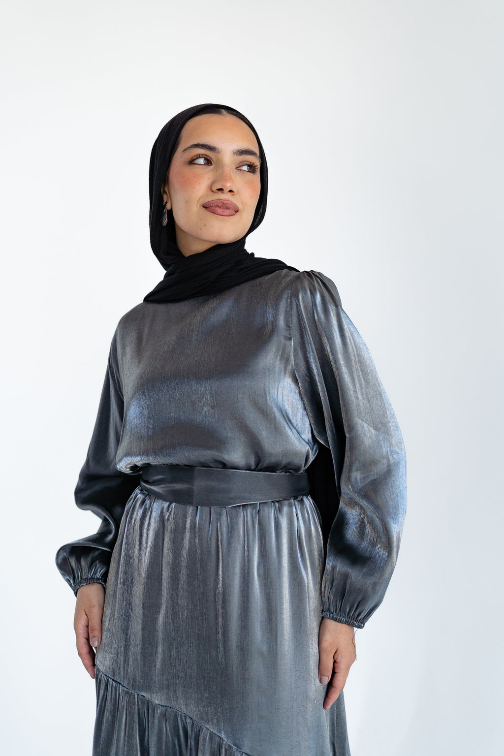 Isla Set in Metallic Silver