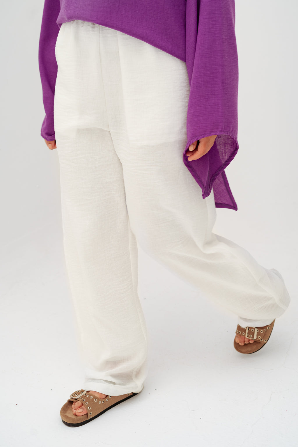 Linen pants in White