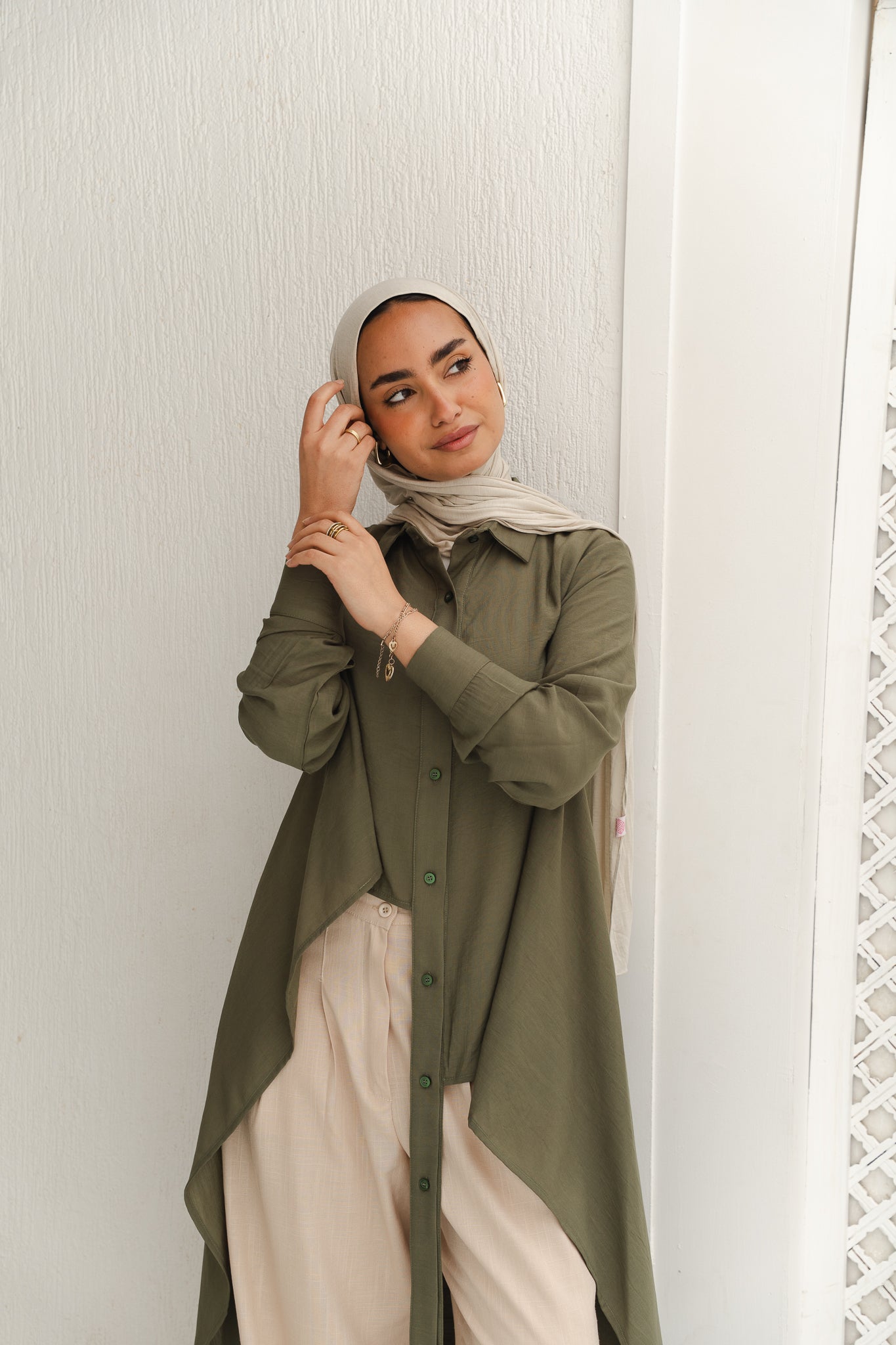 All Around Asymmetric Top in Olive