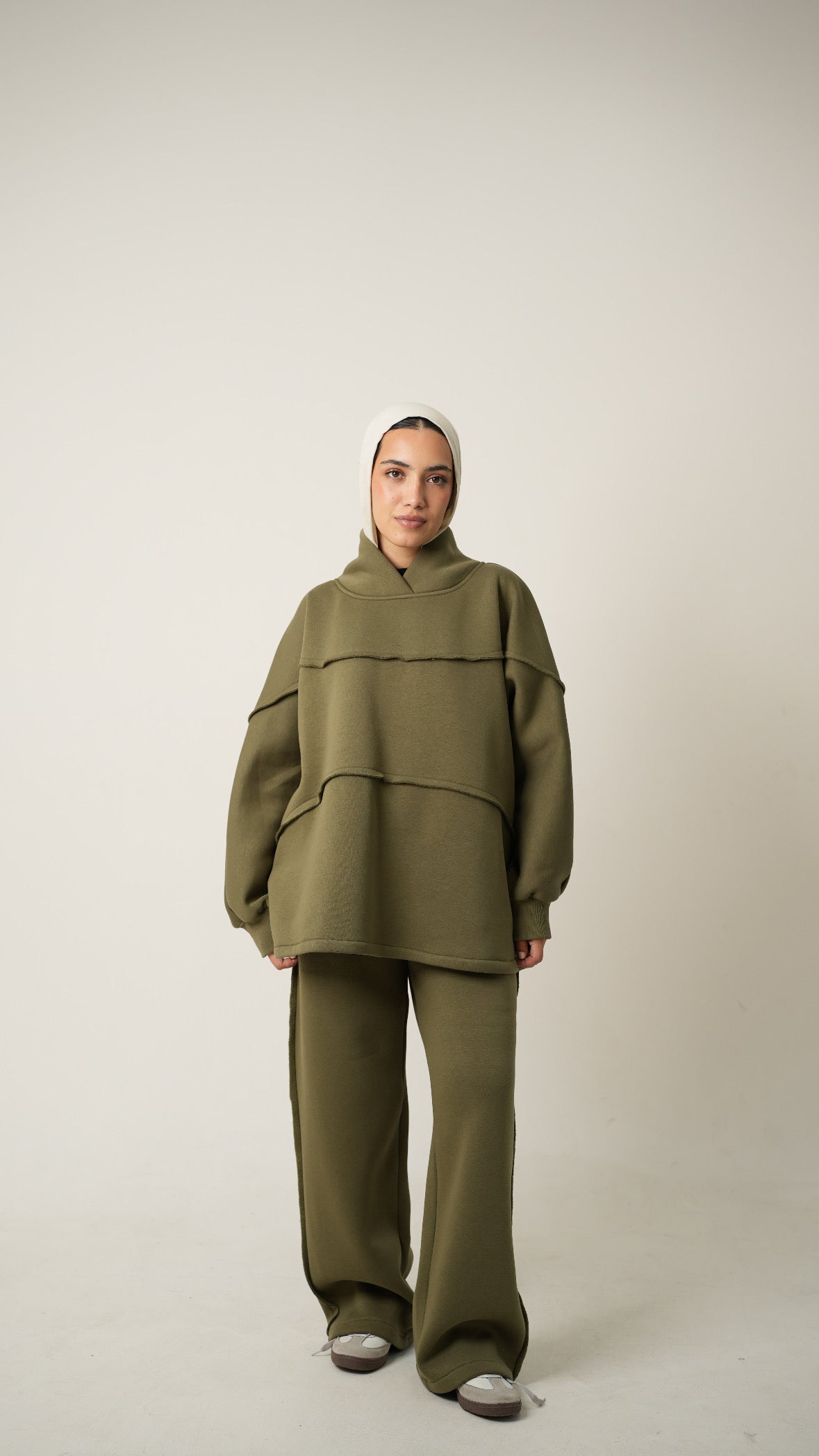 Feel-in Cozy Set in Olive