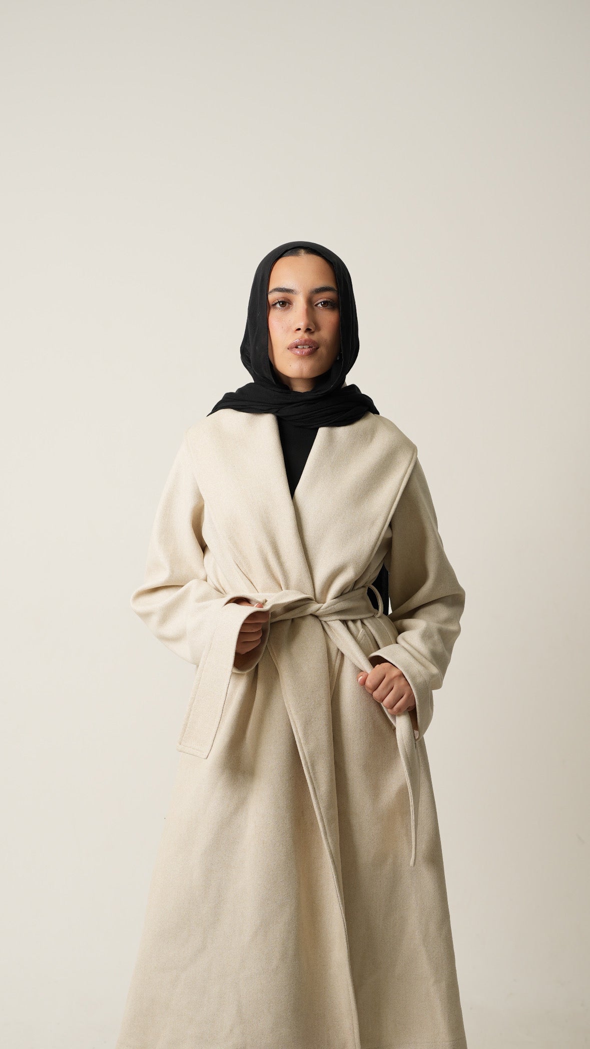 The Round Up Coat in creme